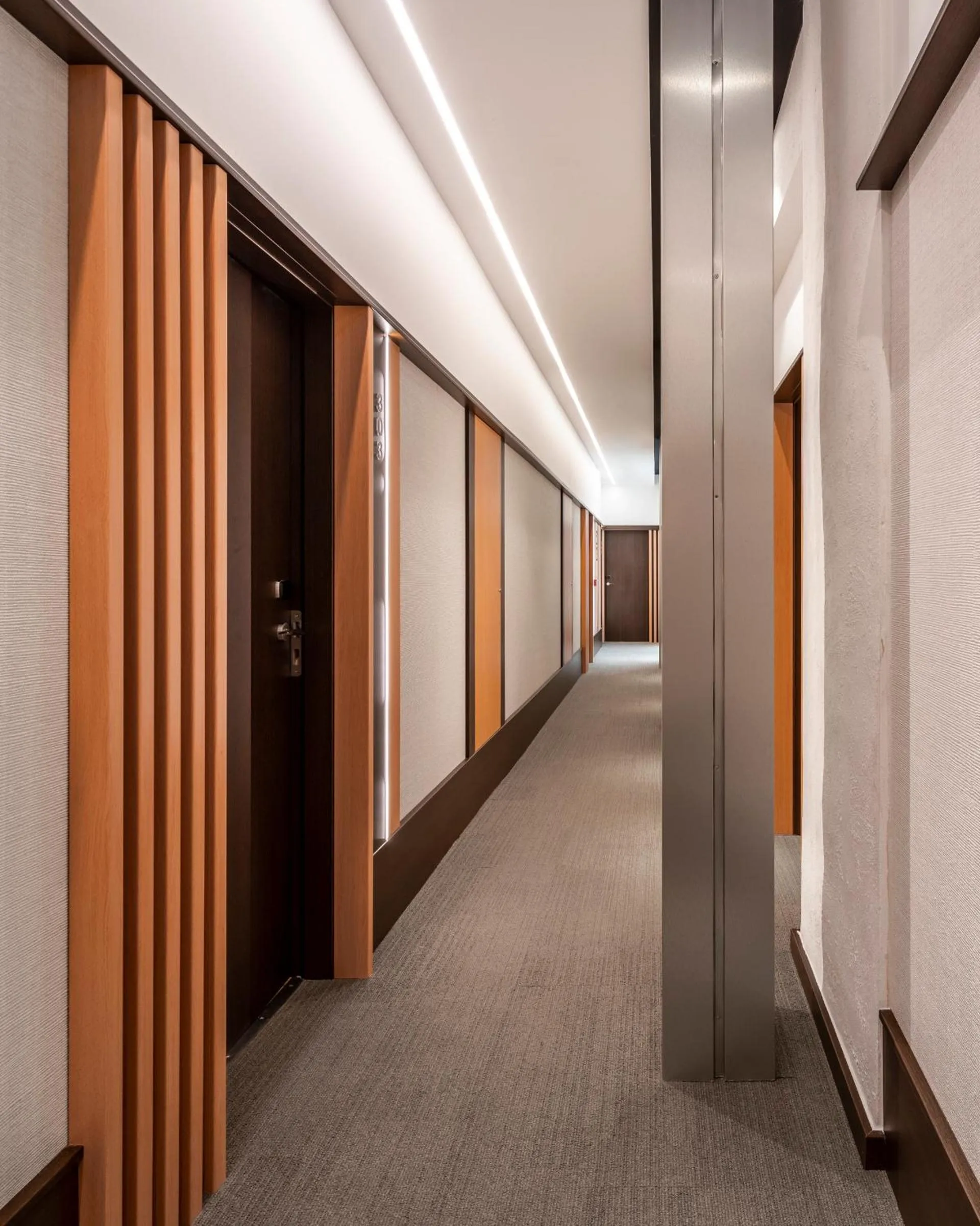 Property building in nQn Aparts & Suites Sevilla