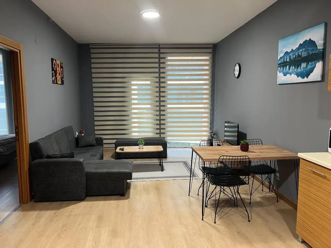 TV and multimedia in Nur Sena's House TV and multimedia in Nur Sena's House