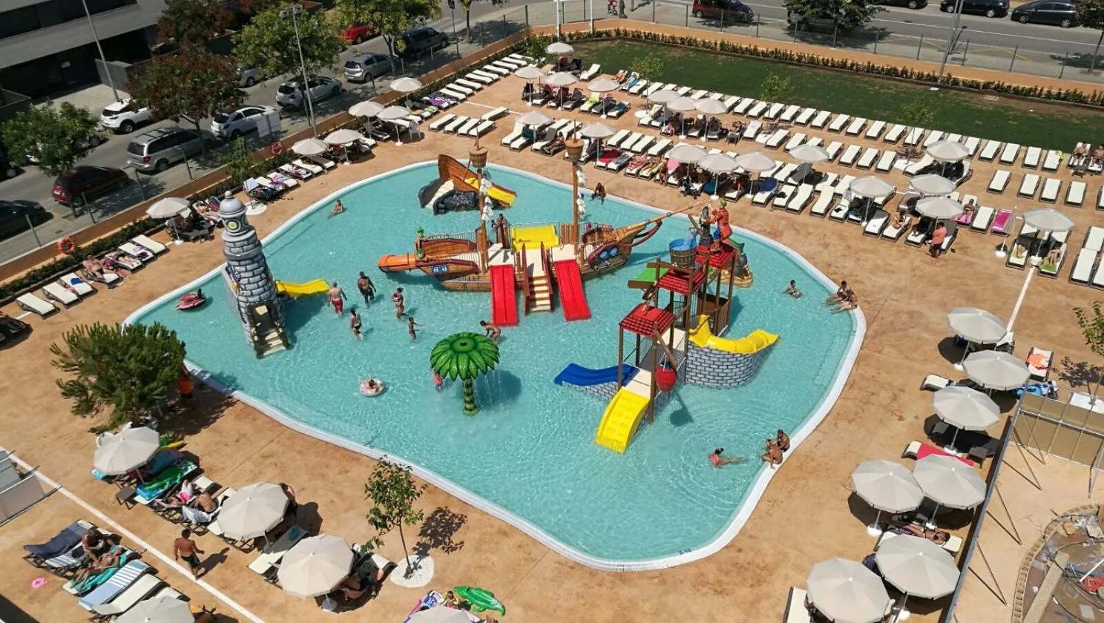 Aqua park in Hotel Sorra Daurada Splash