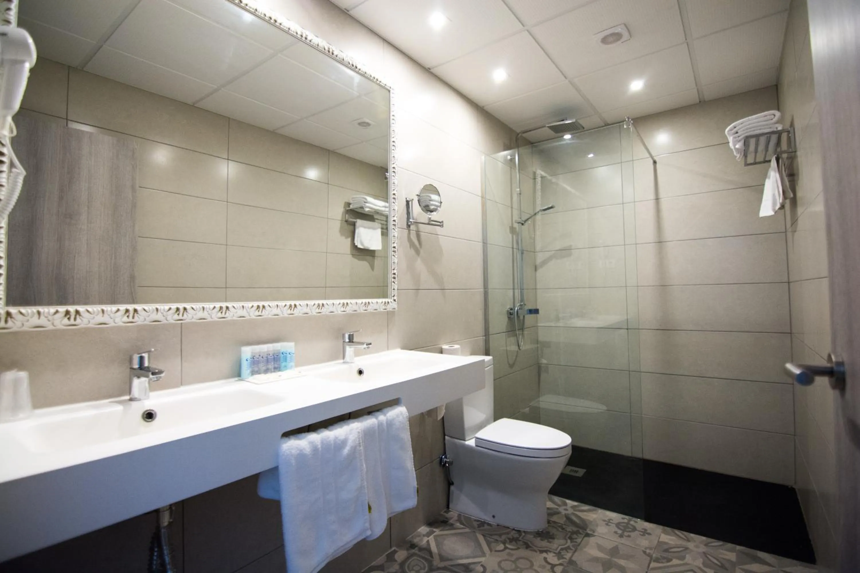 Property building in Hotel Sorra Daurada Splash