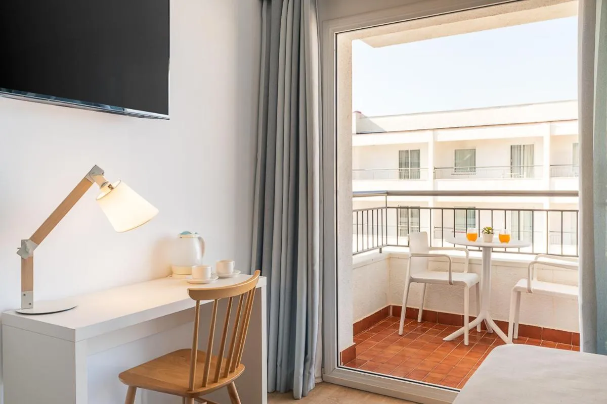 FERGUS Club Pineda Splash