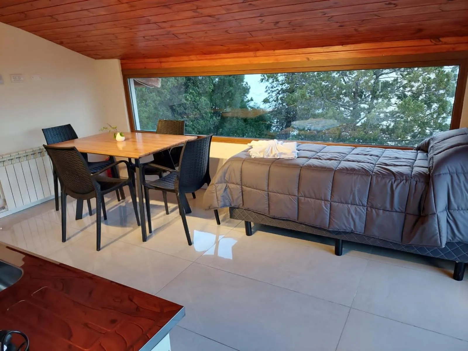 Apartment with Lake View in Destinar Apartments