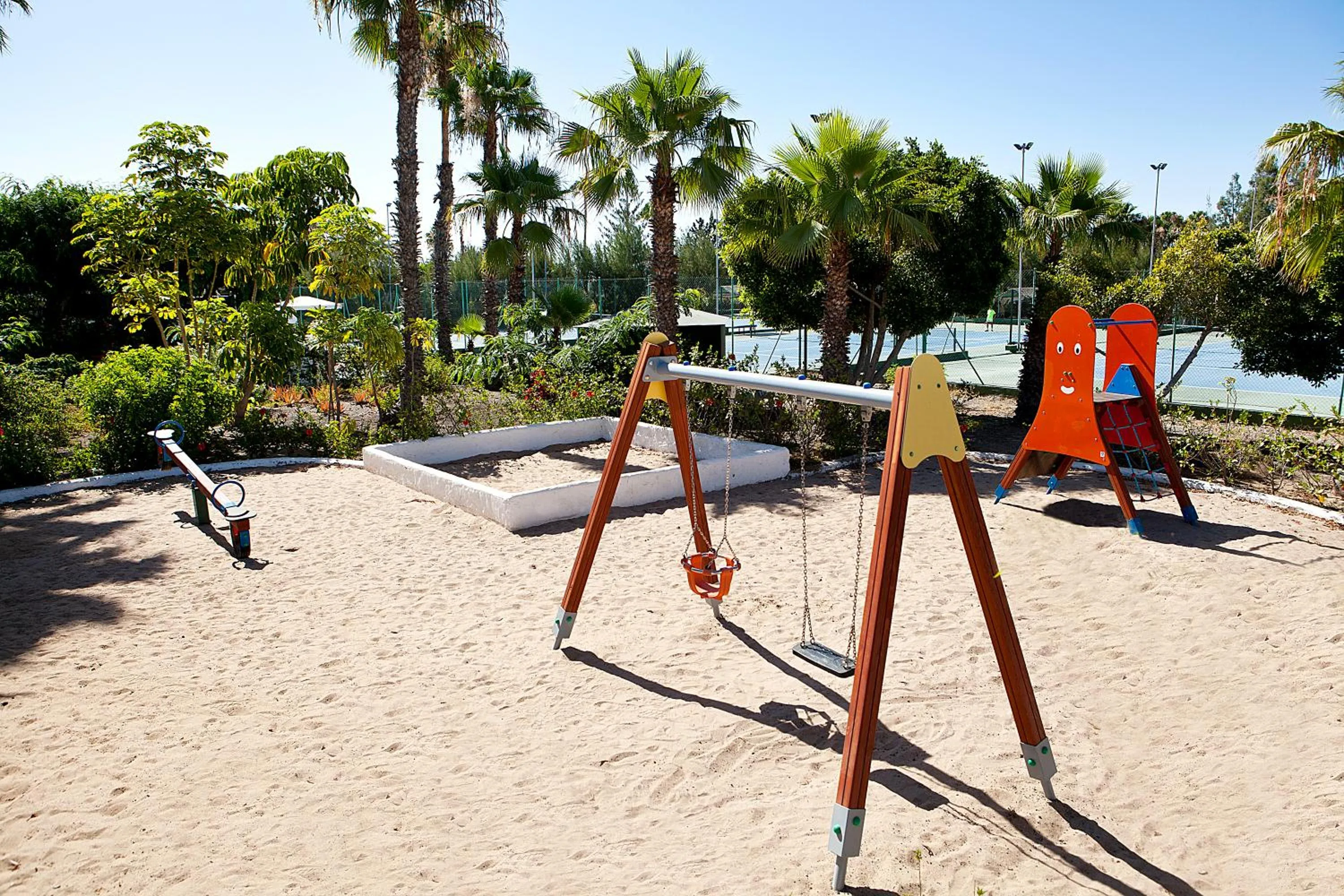 Children play ground in MUR Bungalows Parque Romantico