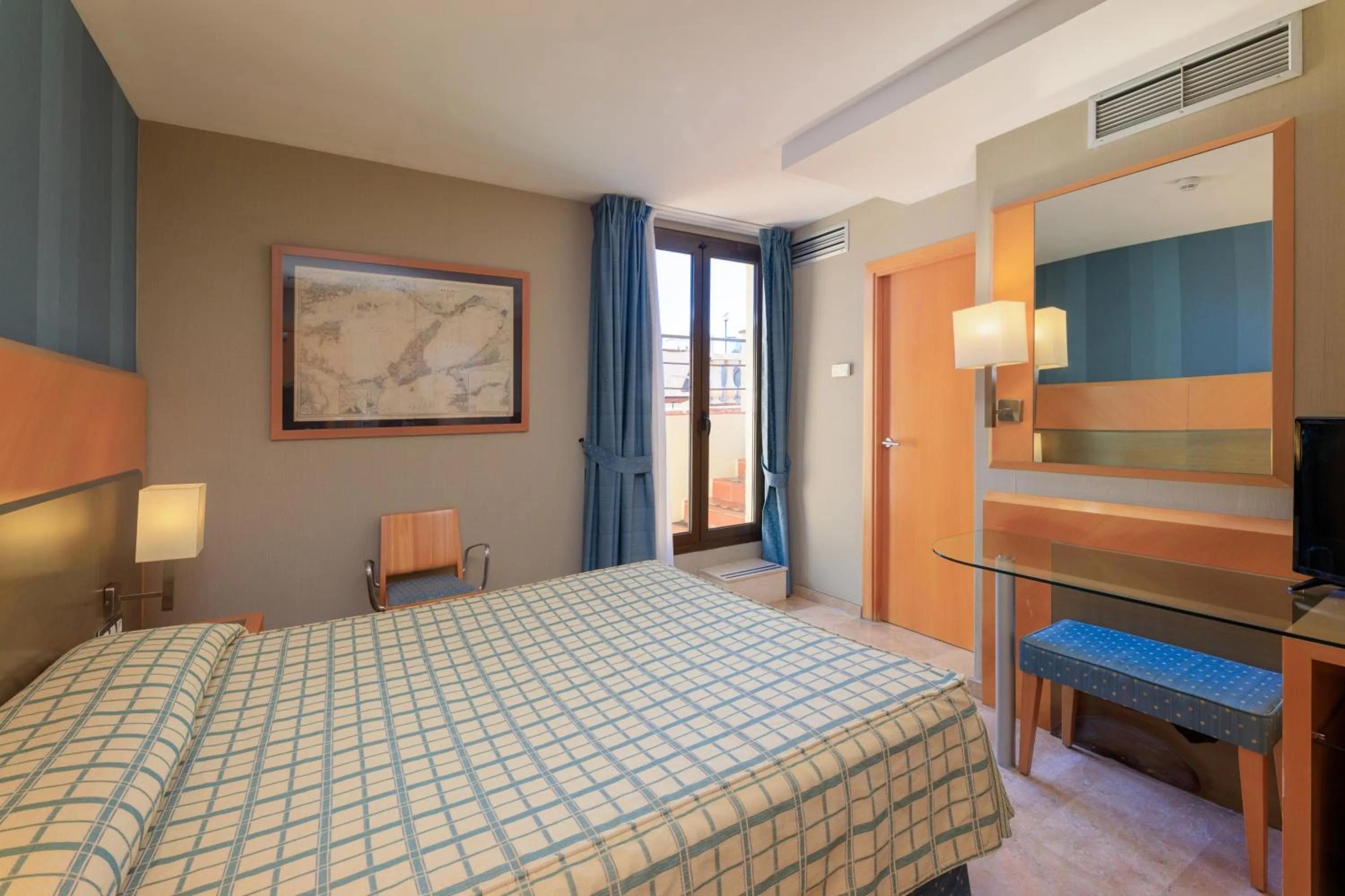 Bedroom, Bed in Hotel del Mar