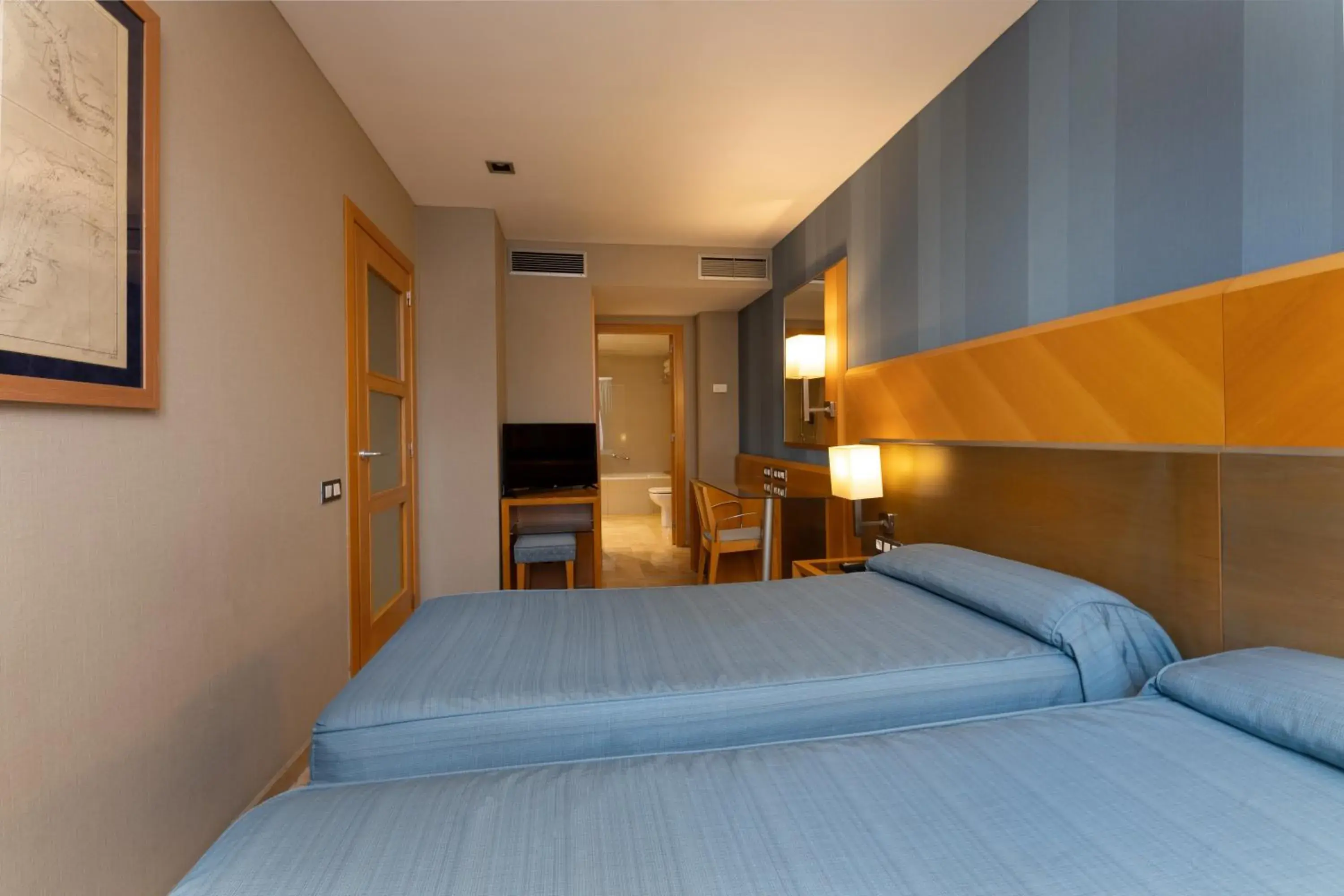 Bedroom, Bed in Hotel del Mar Bedroom, Bed in Hotel del Mar