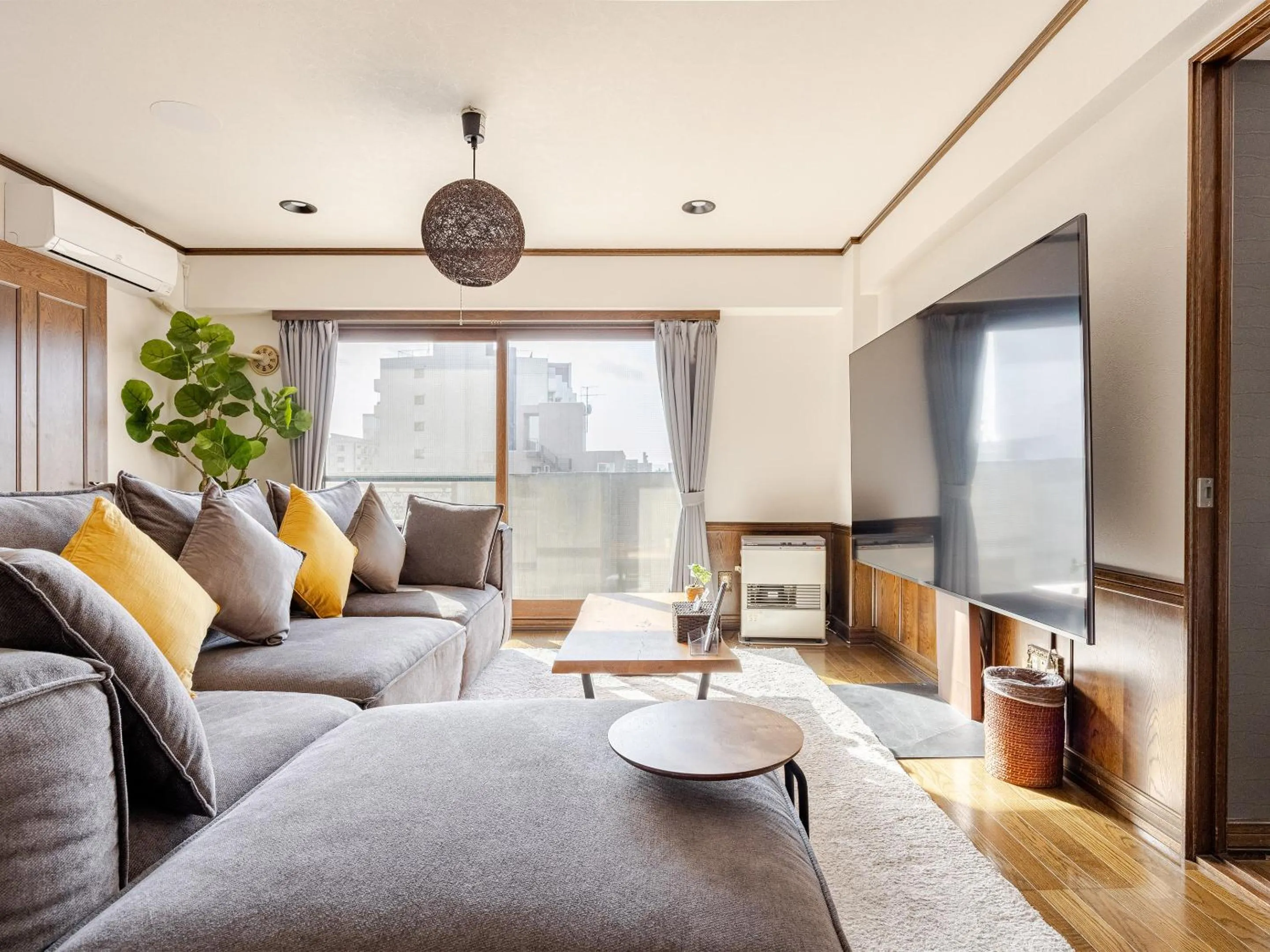 TV and multimedia in LIT’S INN Sapporo