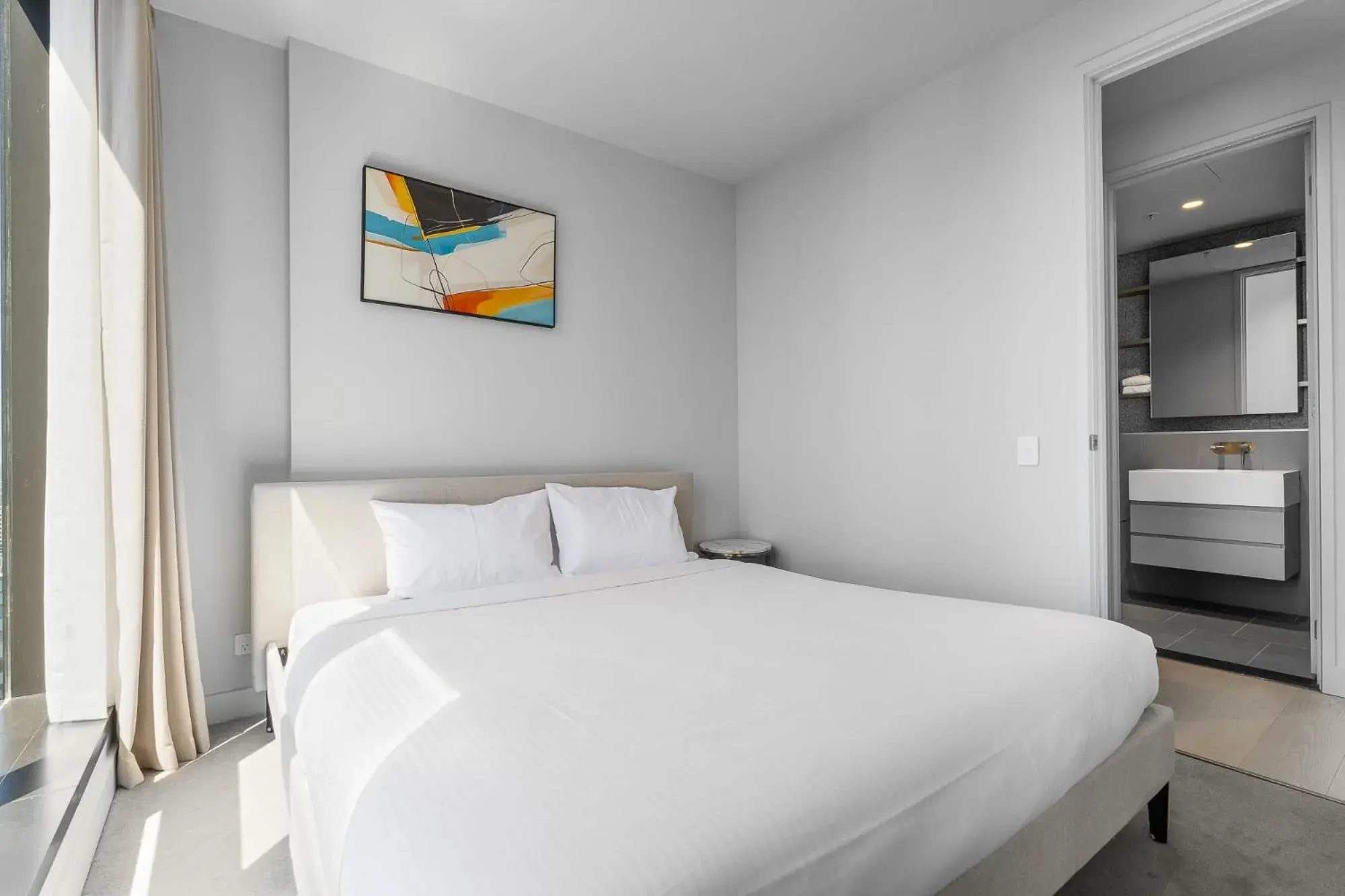 Bed in Paragon Apartments by CLLIX Bed in Paragon Apartments by CLLIX