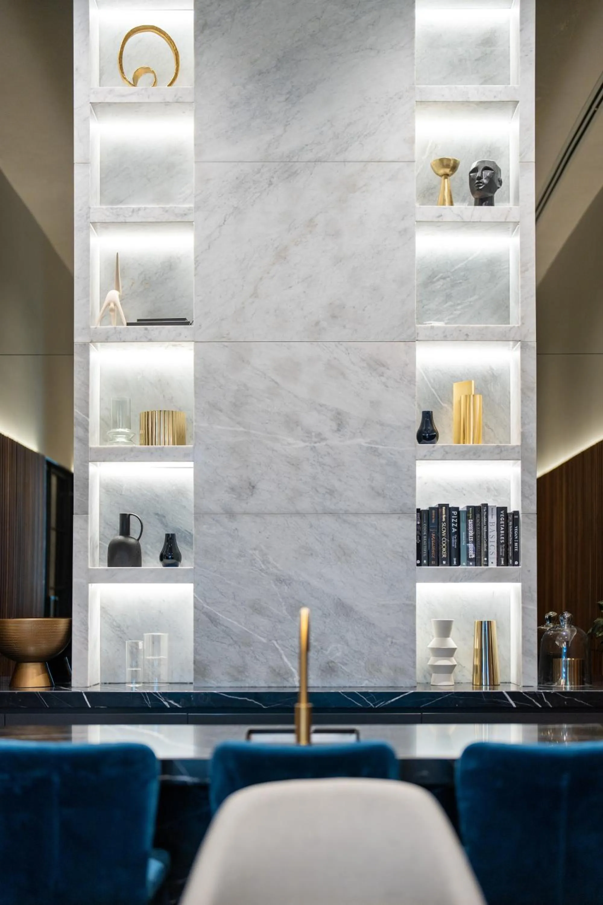 Communal lounge/ TV room in Paragon Apartments by CLLIX