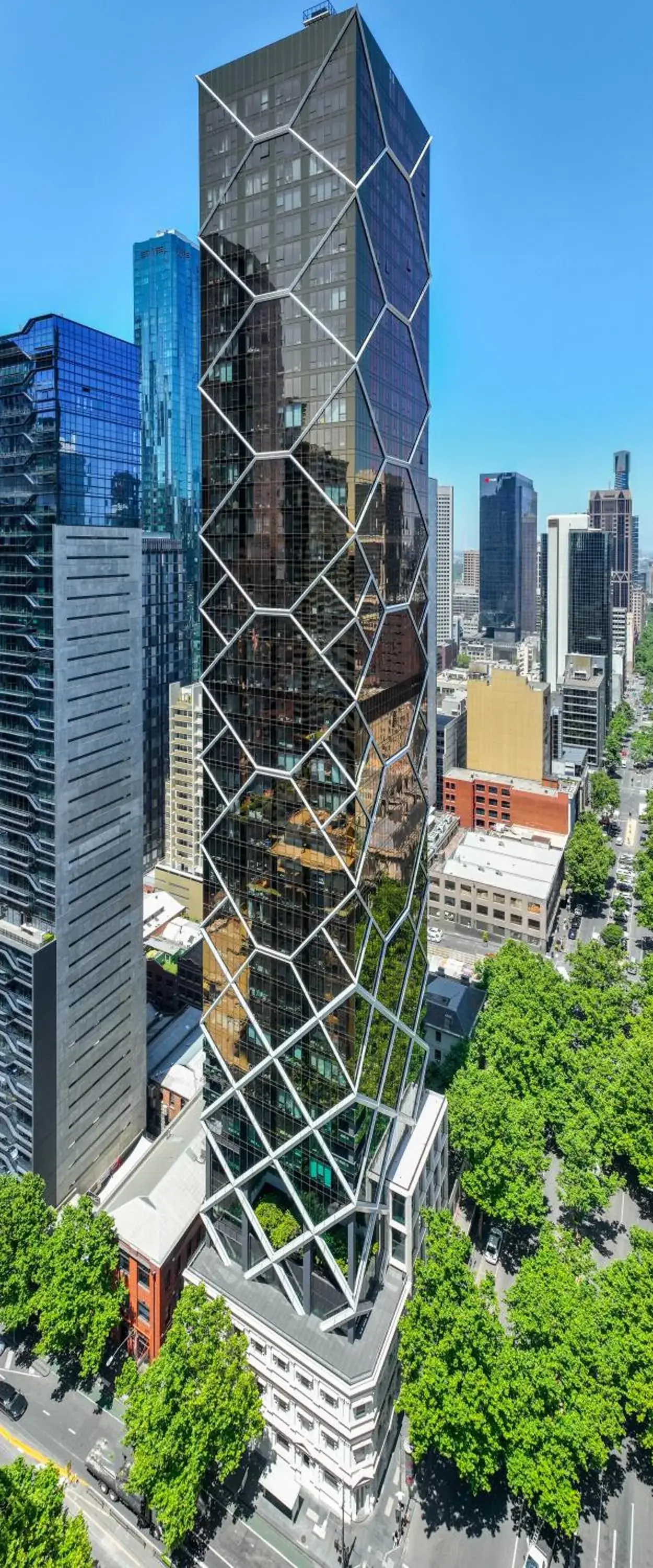 Property building in Paragon Apartments by CLLIX Property building in Paragon Apartments by CLLIX