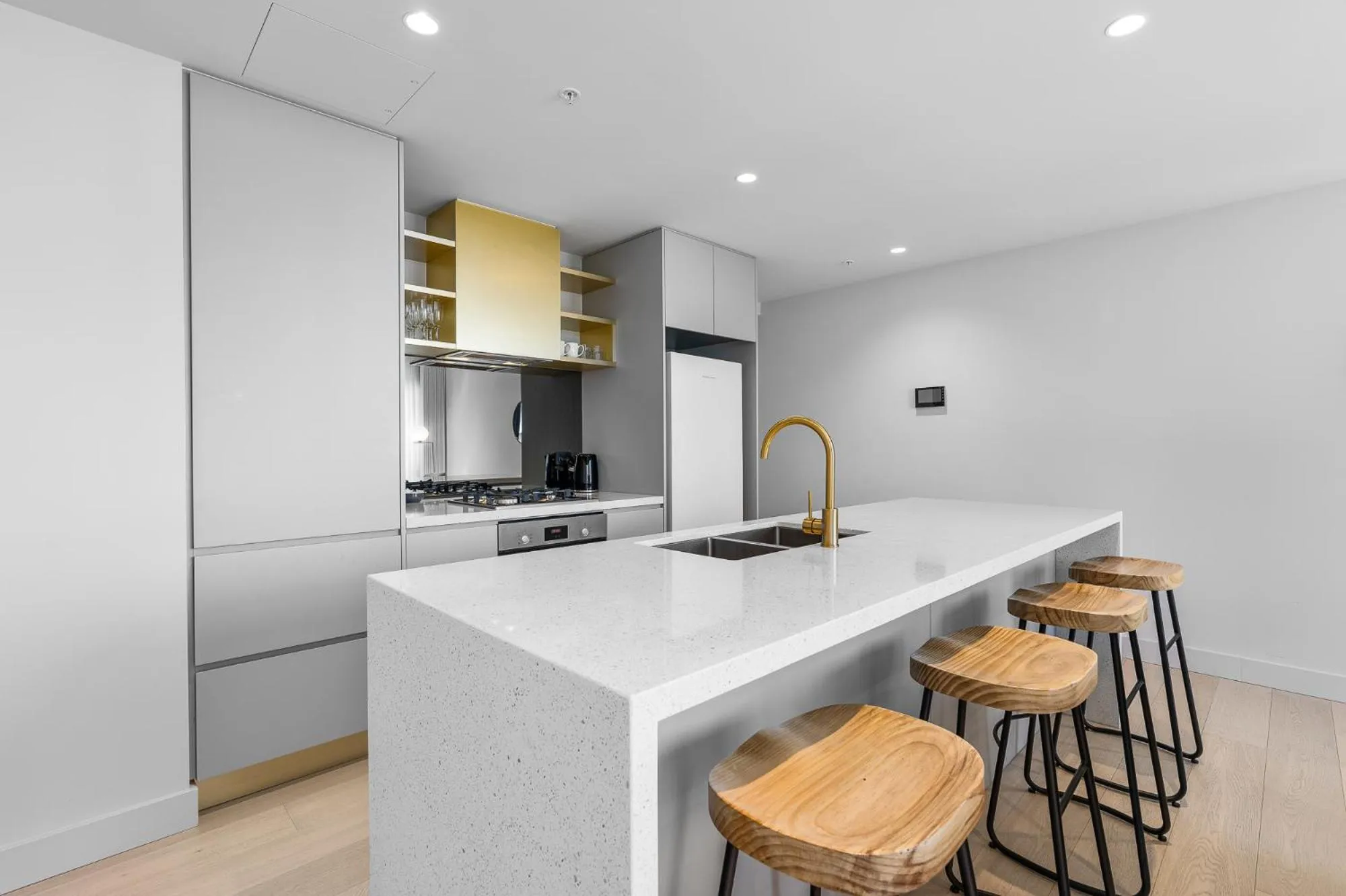 Kitchen or kitchenette in Paragon Apartments by CLLIX