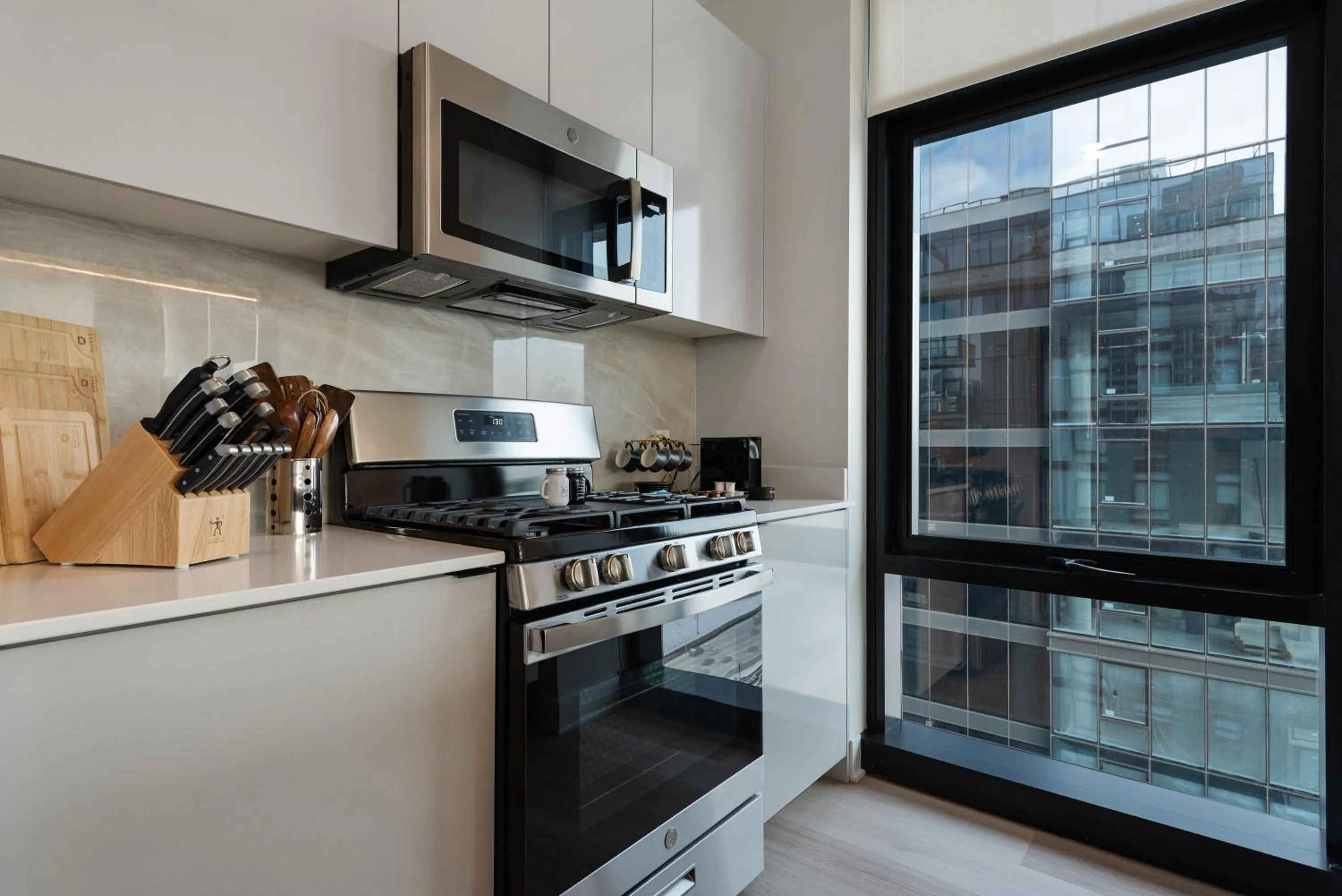 Kitchen or kitchenette in Avra Stylish Apartments Prime West Loop Location Near Union Park