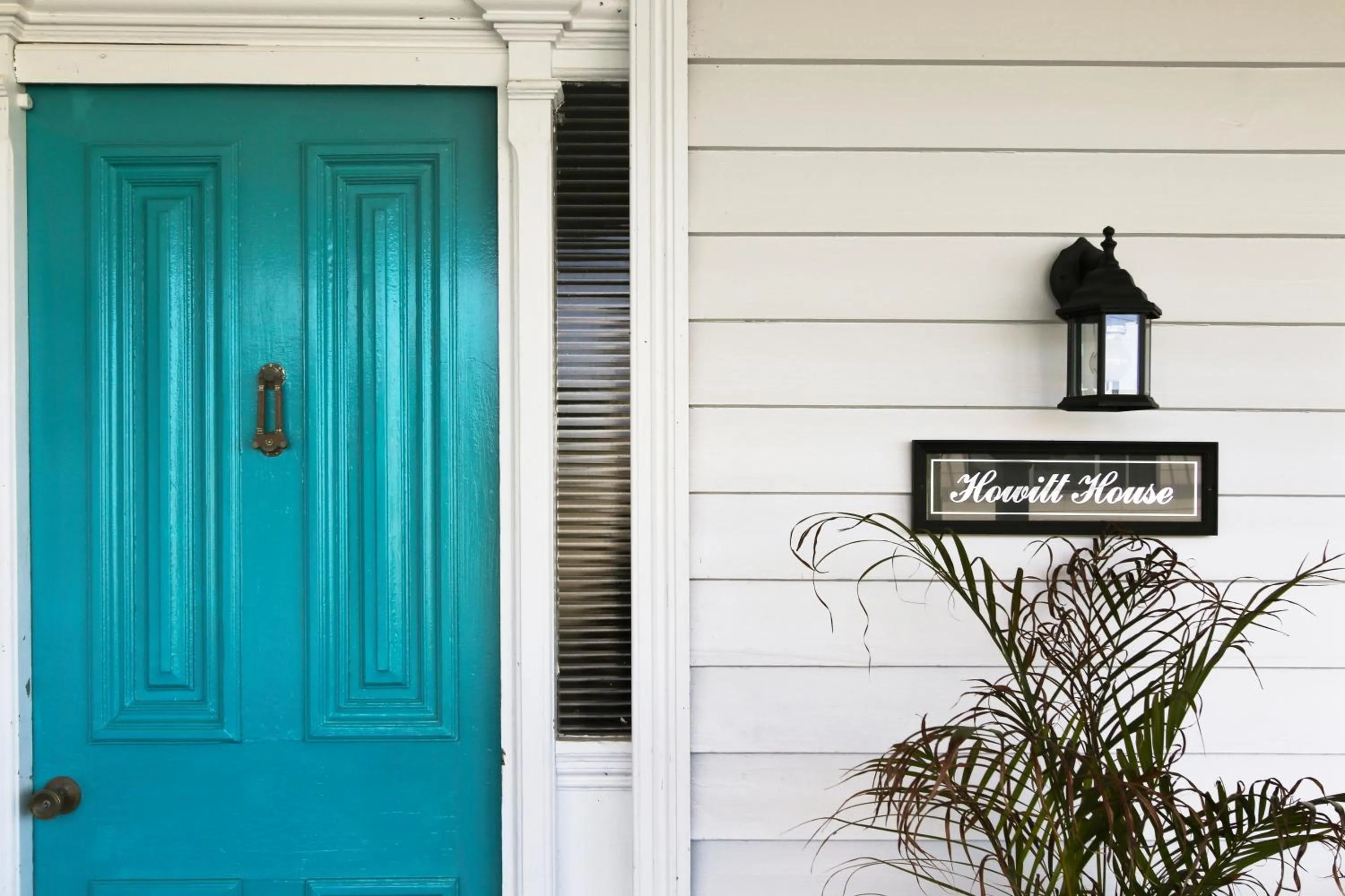 Howitt House - Central Metung Village Retreat