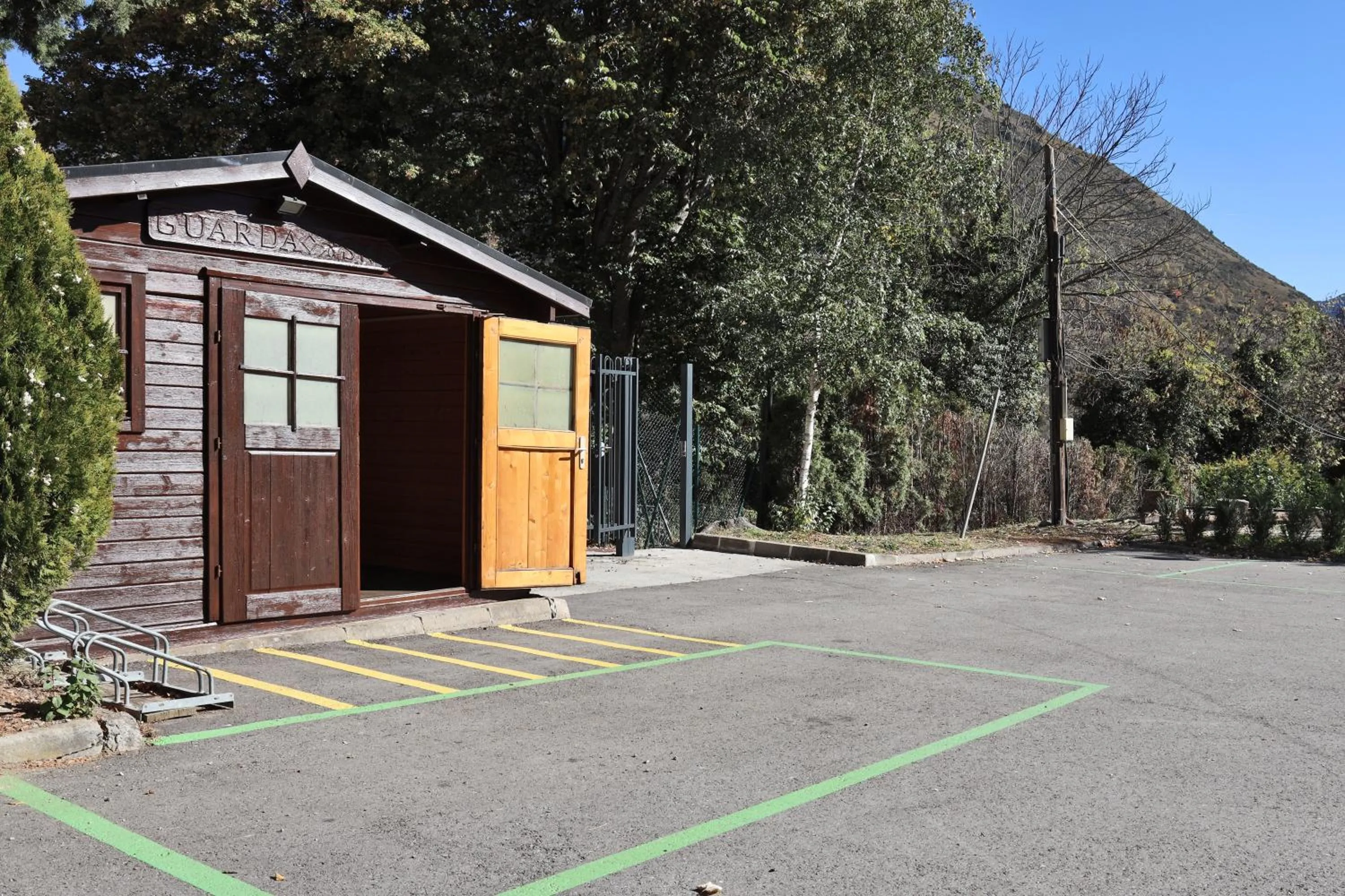 Cycling in Hotel Blu Aran