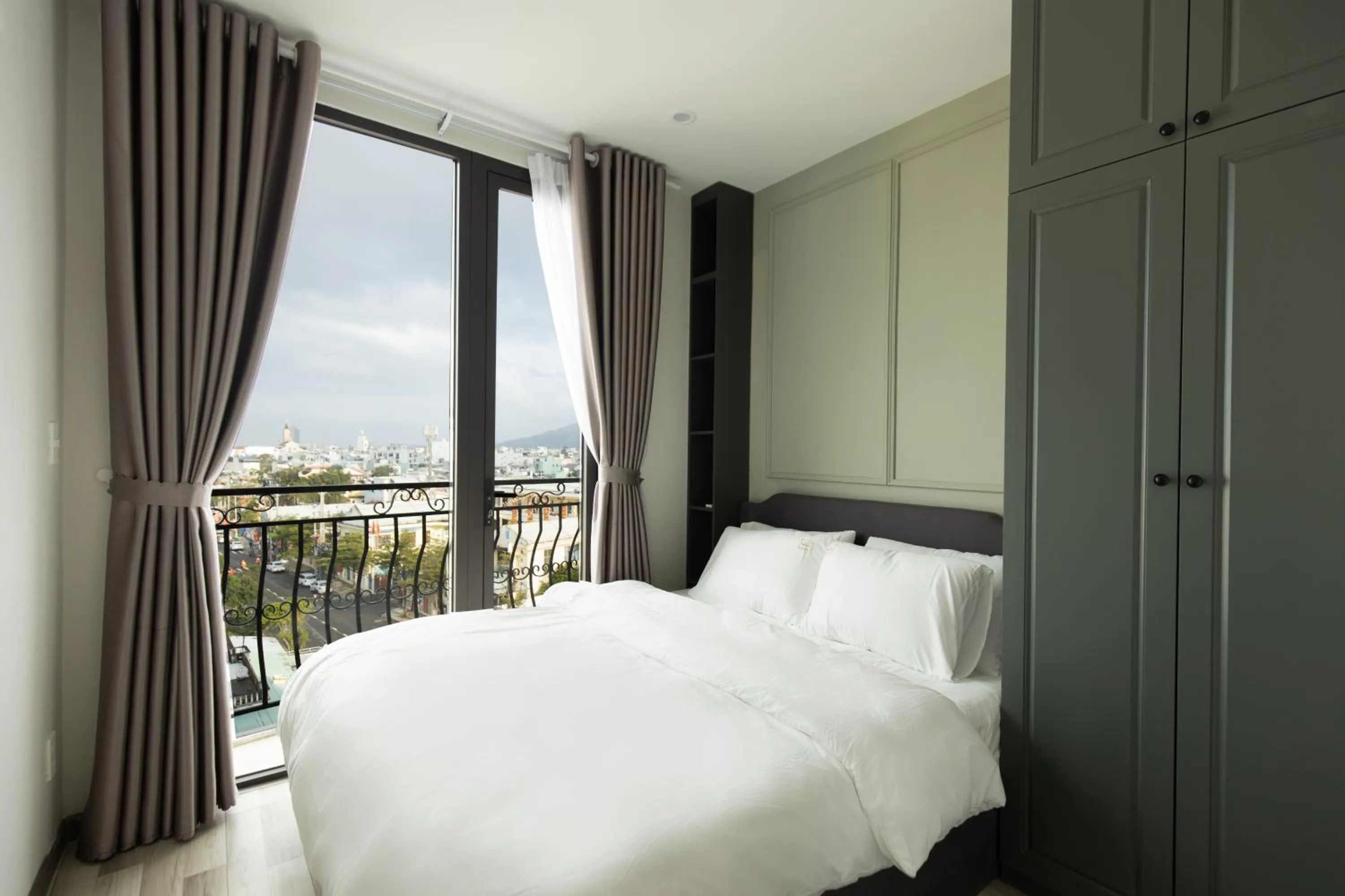 Bedroom, Bed in Mercury Beach DaNang