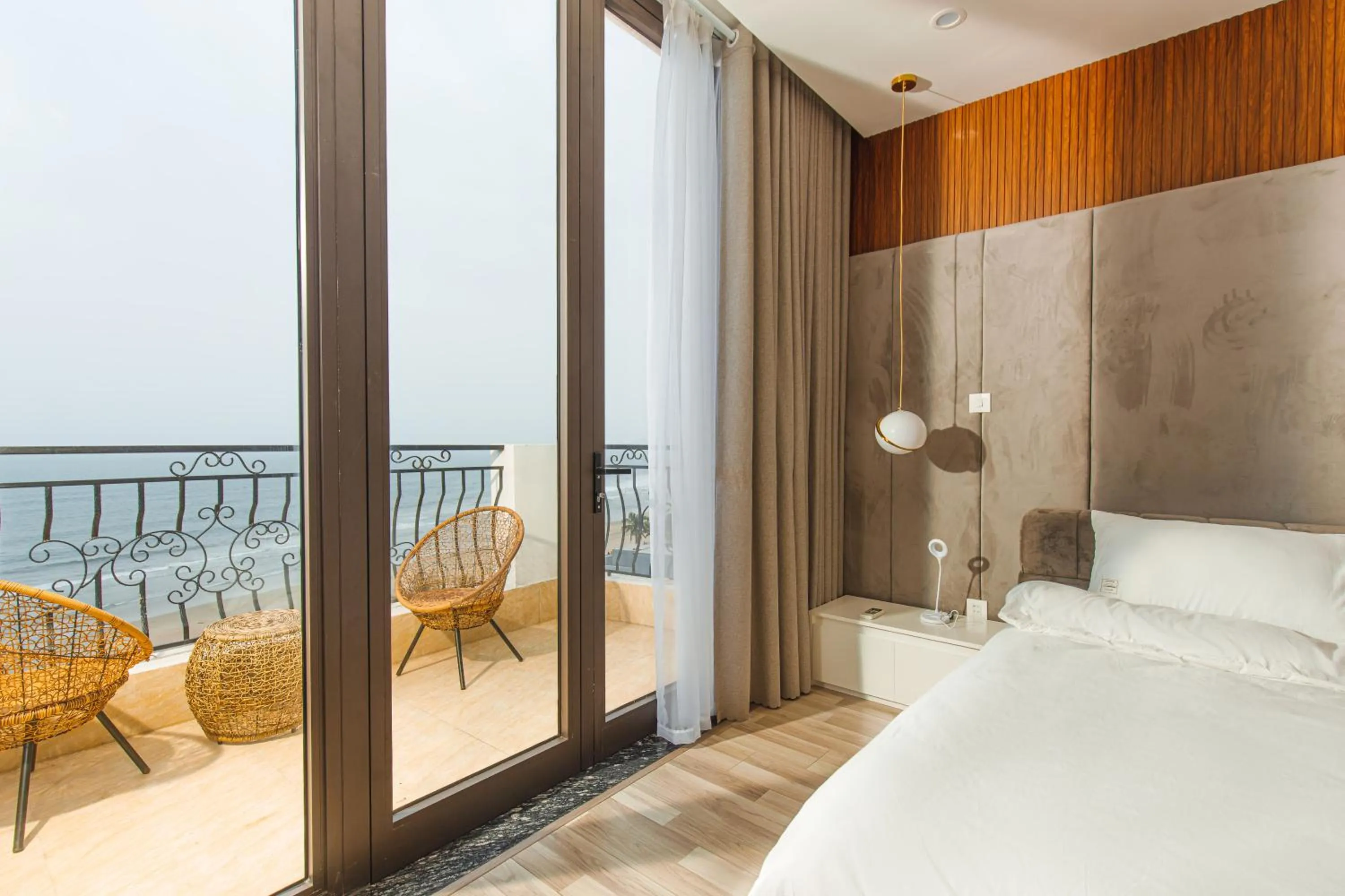 Bed in Mercury Beach DaNang