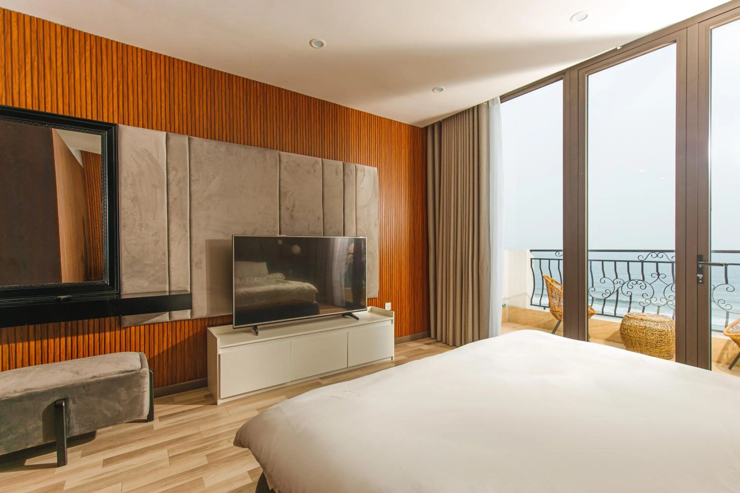 Bed in Mercury Beach DaNang