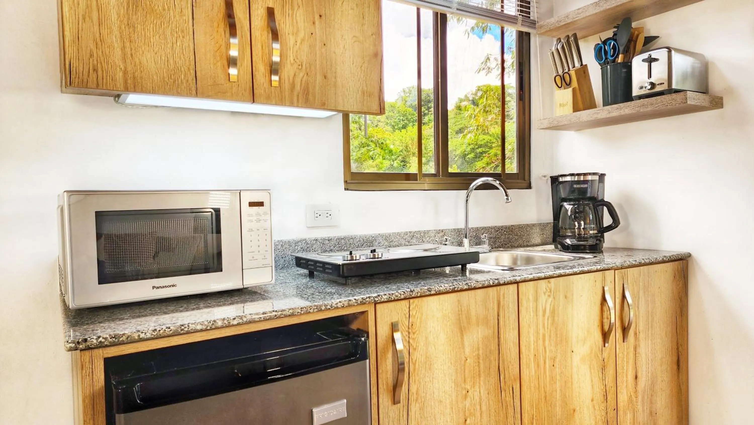 Kitchen or kitchenette in Rio Verde by Villa Alejandro