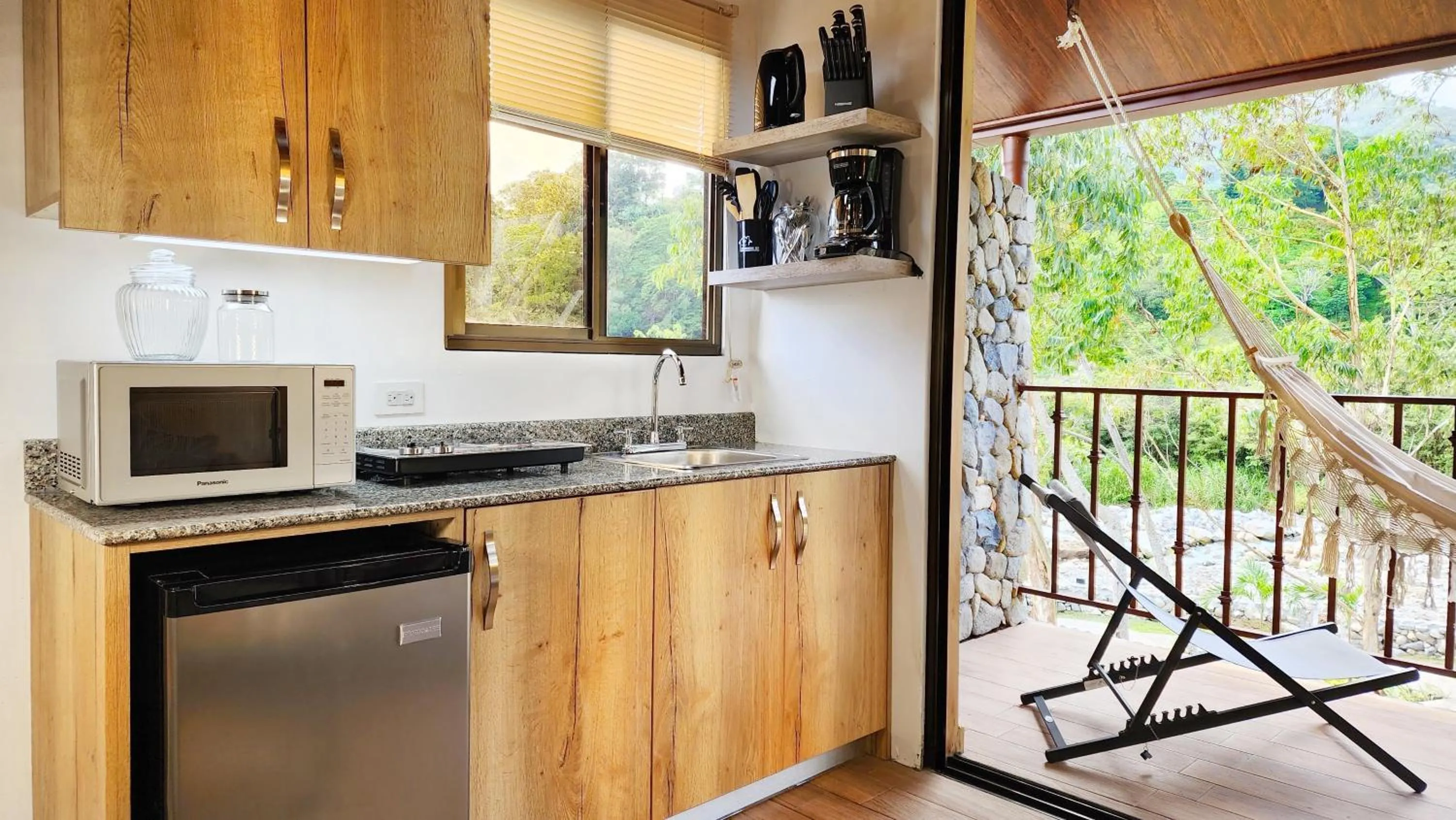 Patio in Rio Verde by Villa Alejandro