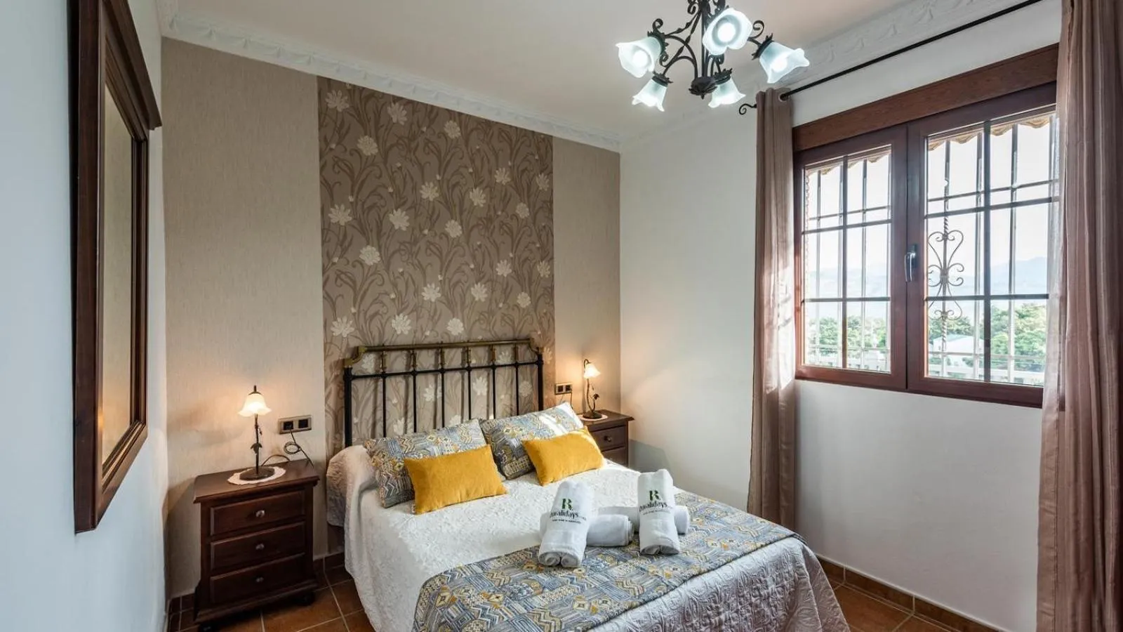 Bedroom, Bed in La Villa del Lago Iznájar by Ruralidays