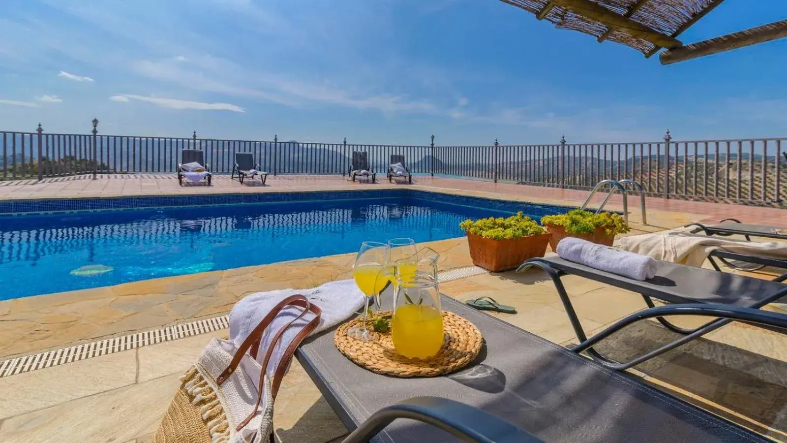 La Villa del Lago Iznájar by Ruralidays La Villa del Lago Iznájar by Ruralidays
