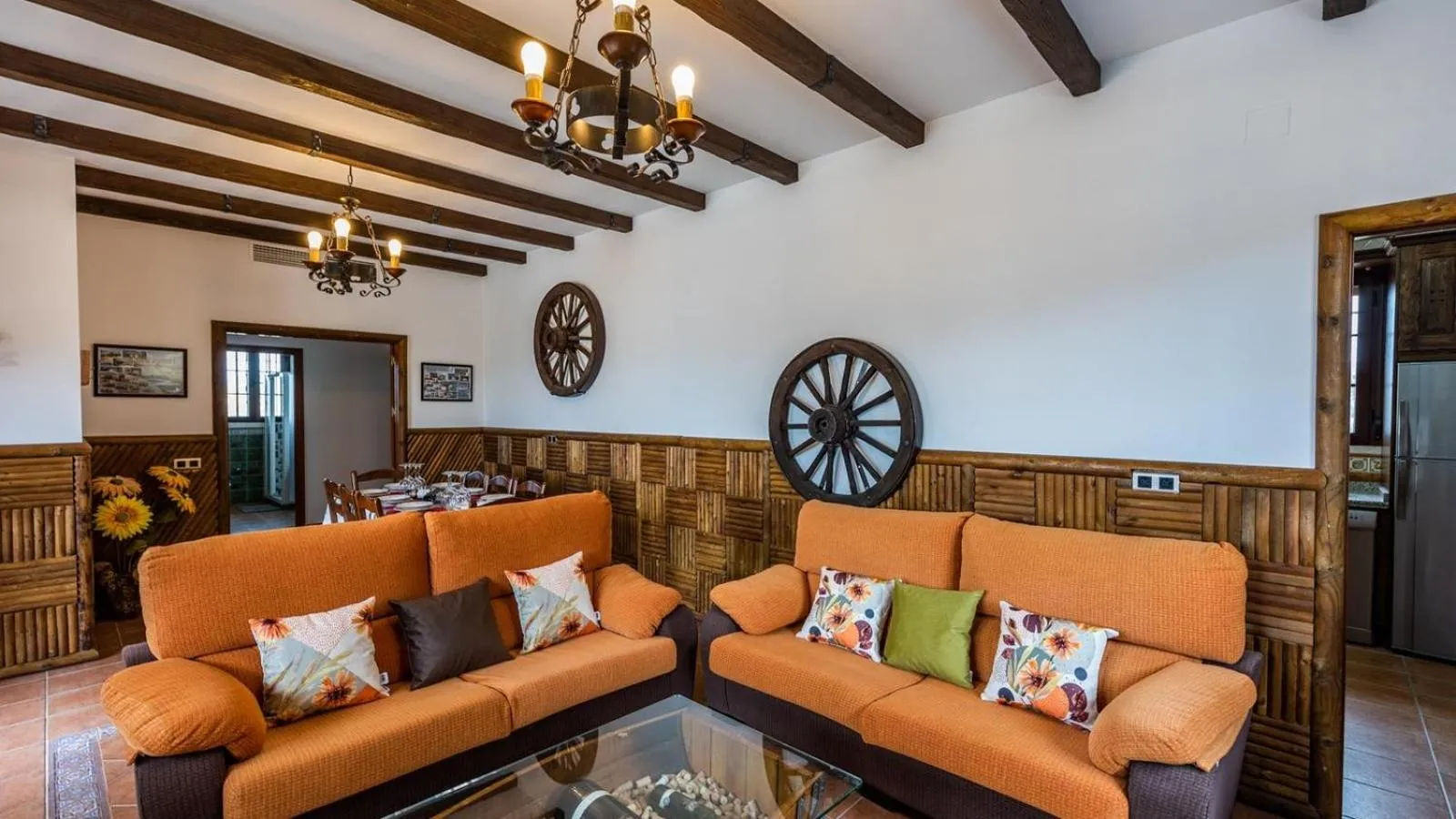 Living room in La Villa del Lago Iznájar by Ruralidays