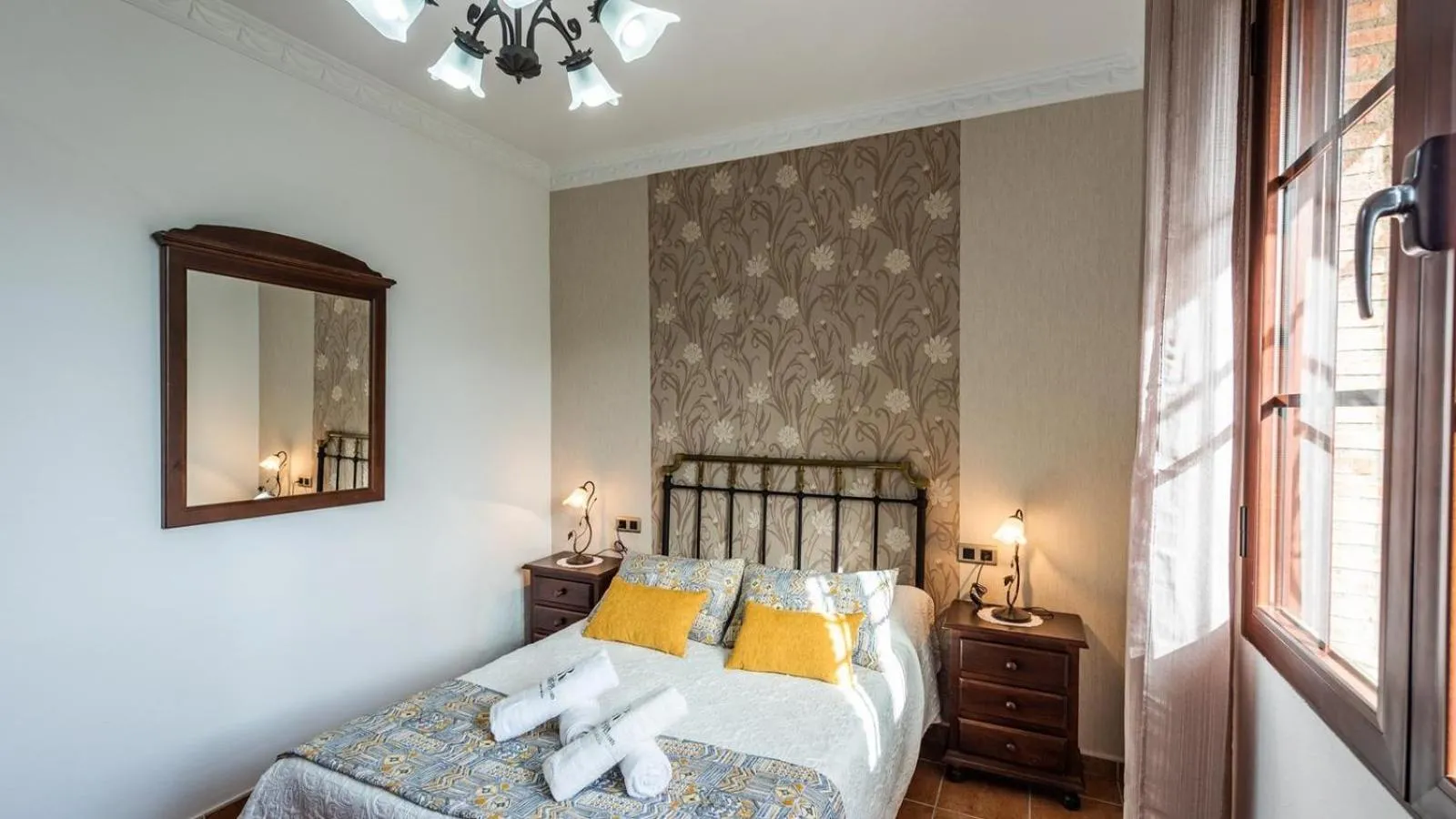 Bedroom, Bed in La Villa del Lago Iznájar by Ruralidays