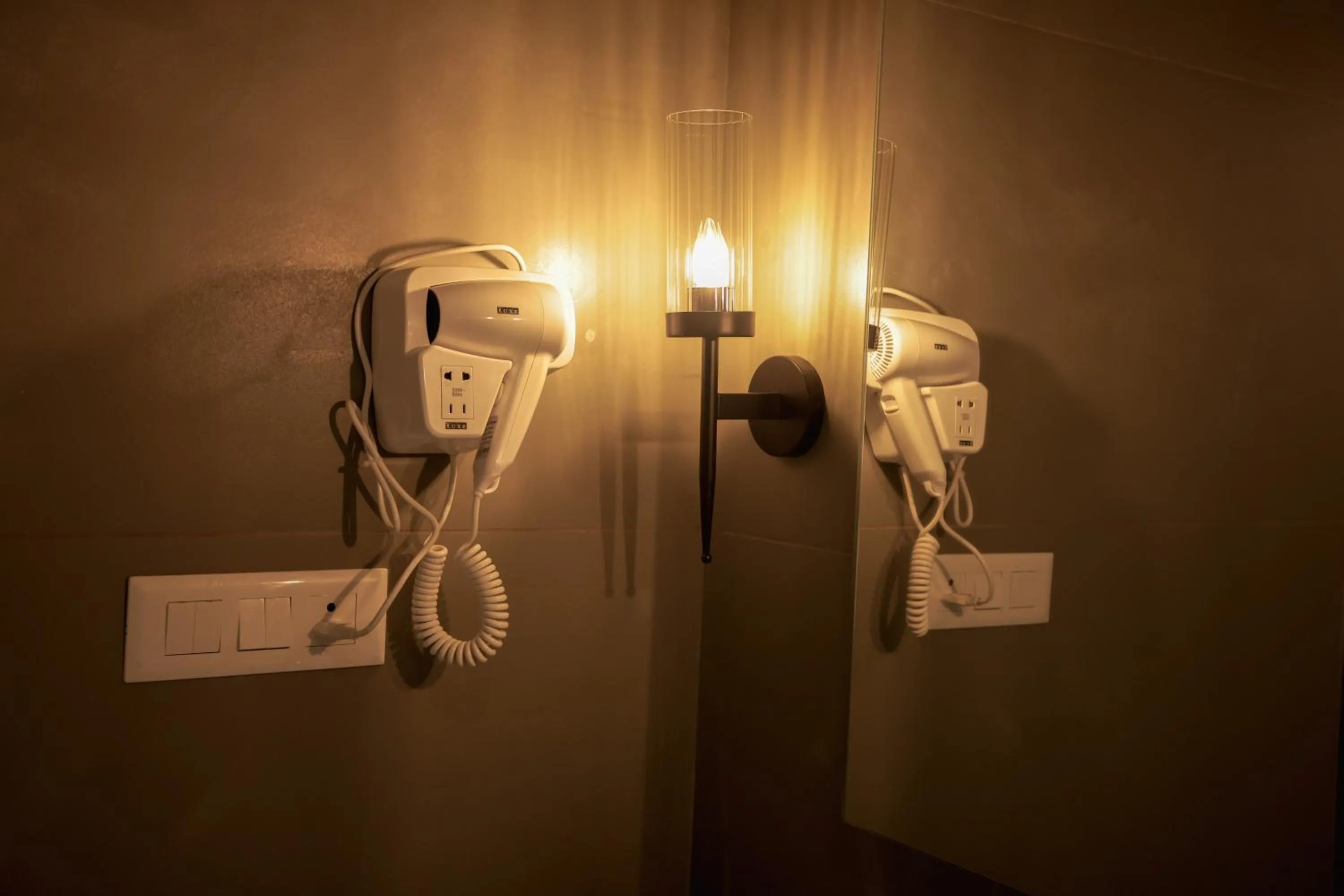 heating in HILUX COURTYARD