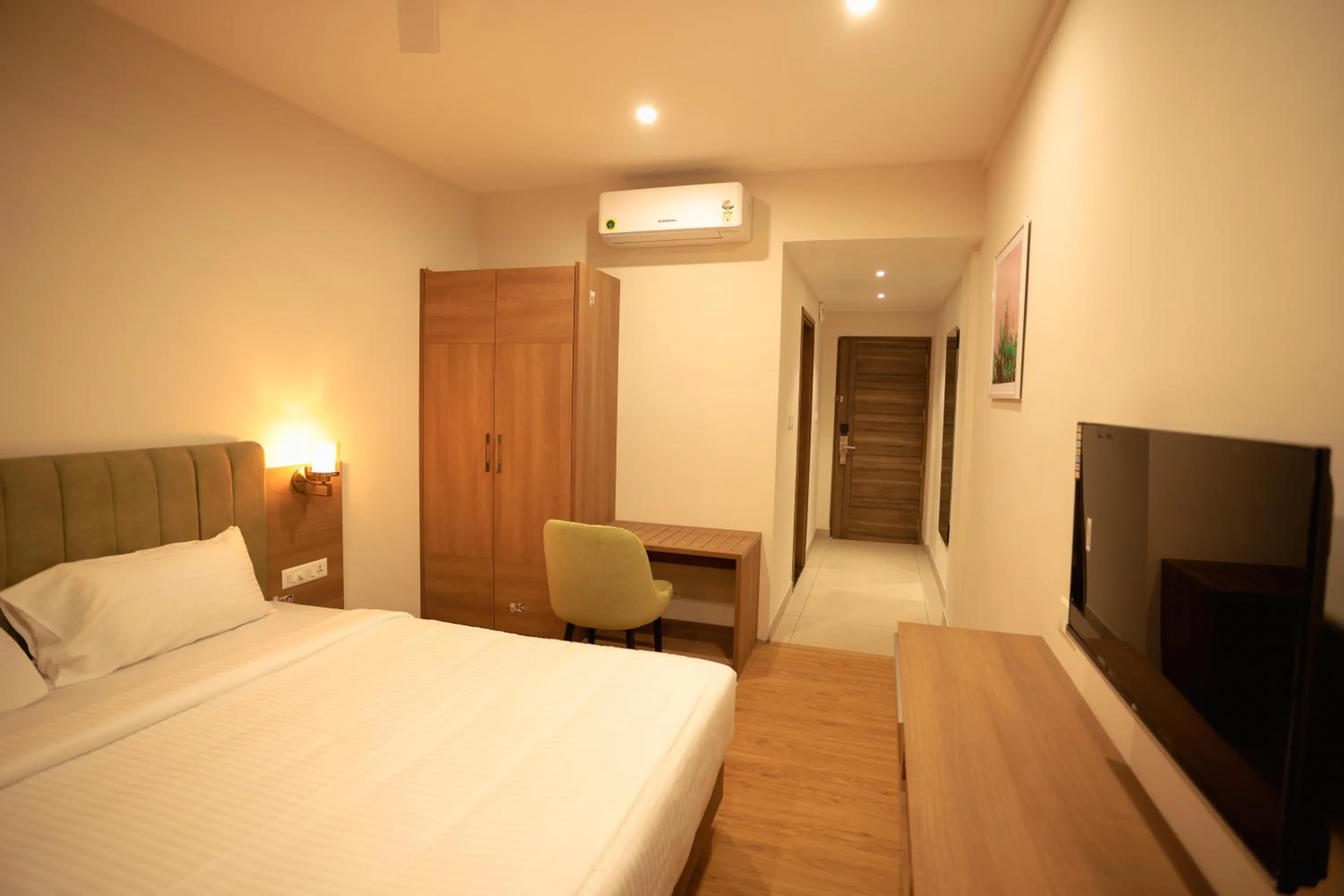 Bed in HILUX COURTYARD