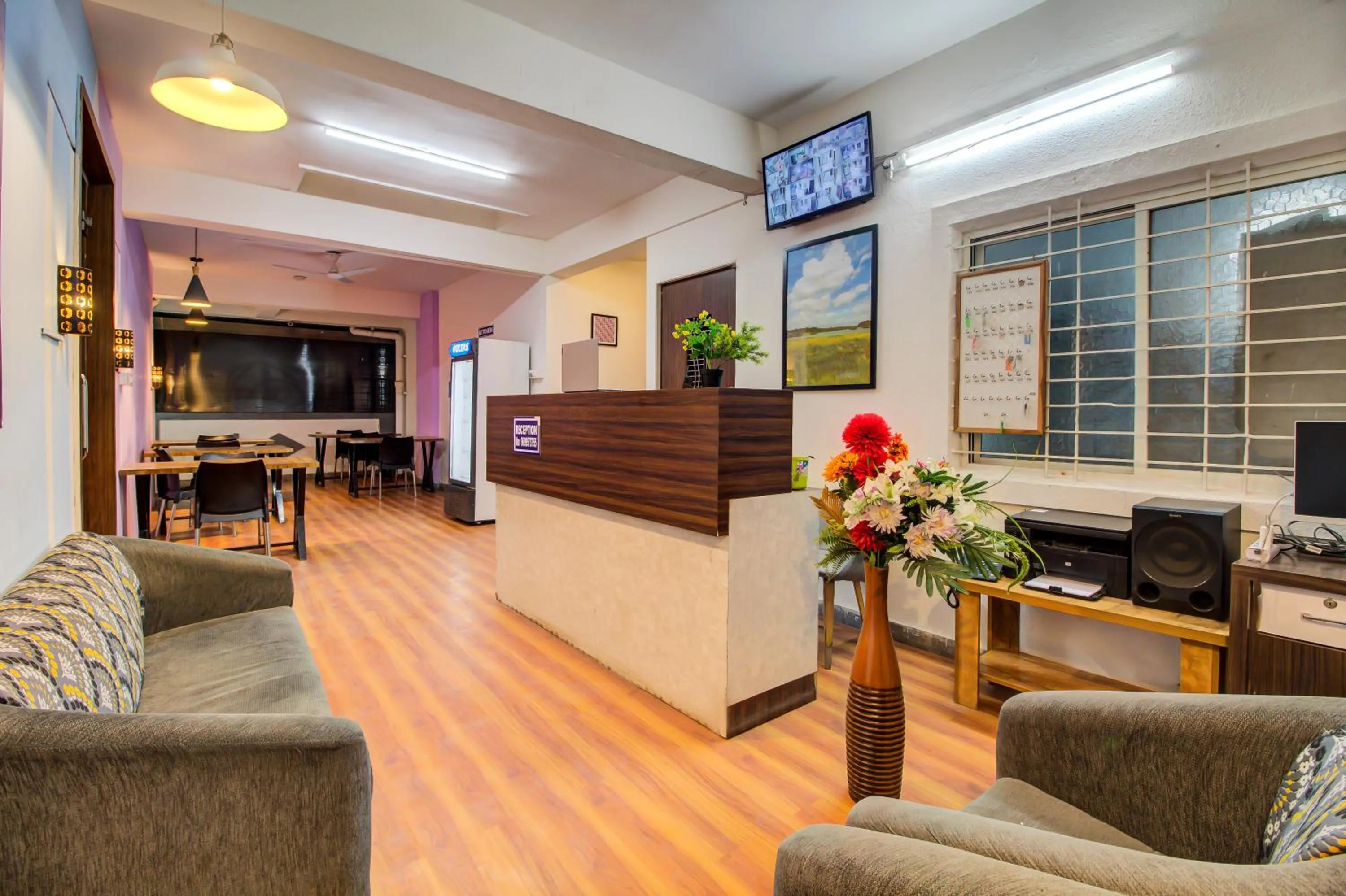 Lobby or reception in Hotel Elegant Lodging