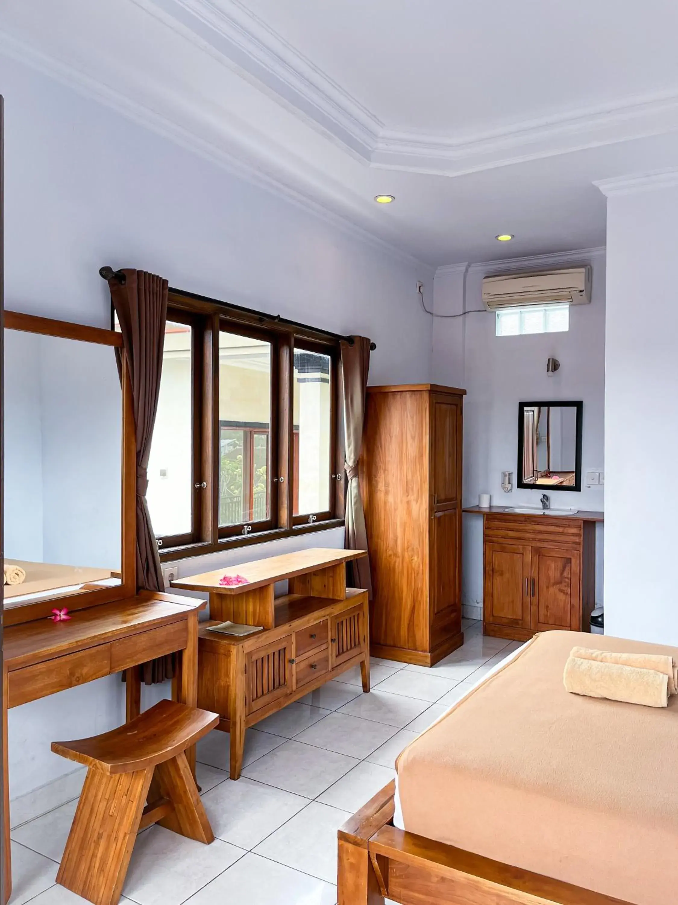 hair dresser, Bed in The Donno ubud Guest house hair dresser, Bed in The Donno ubud Guest house