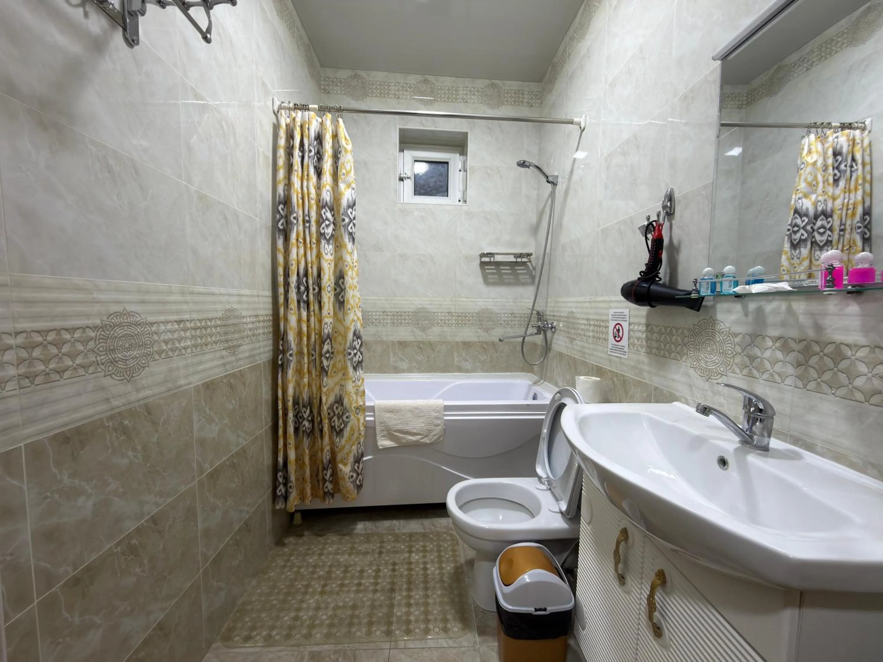 Ulli Oy Boutique Hotel & Terrace