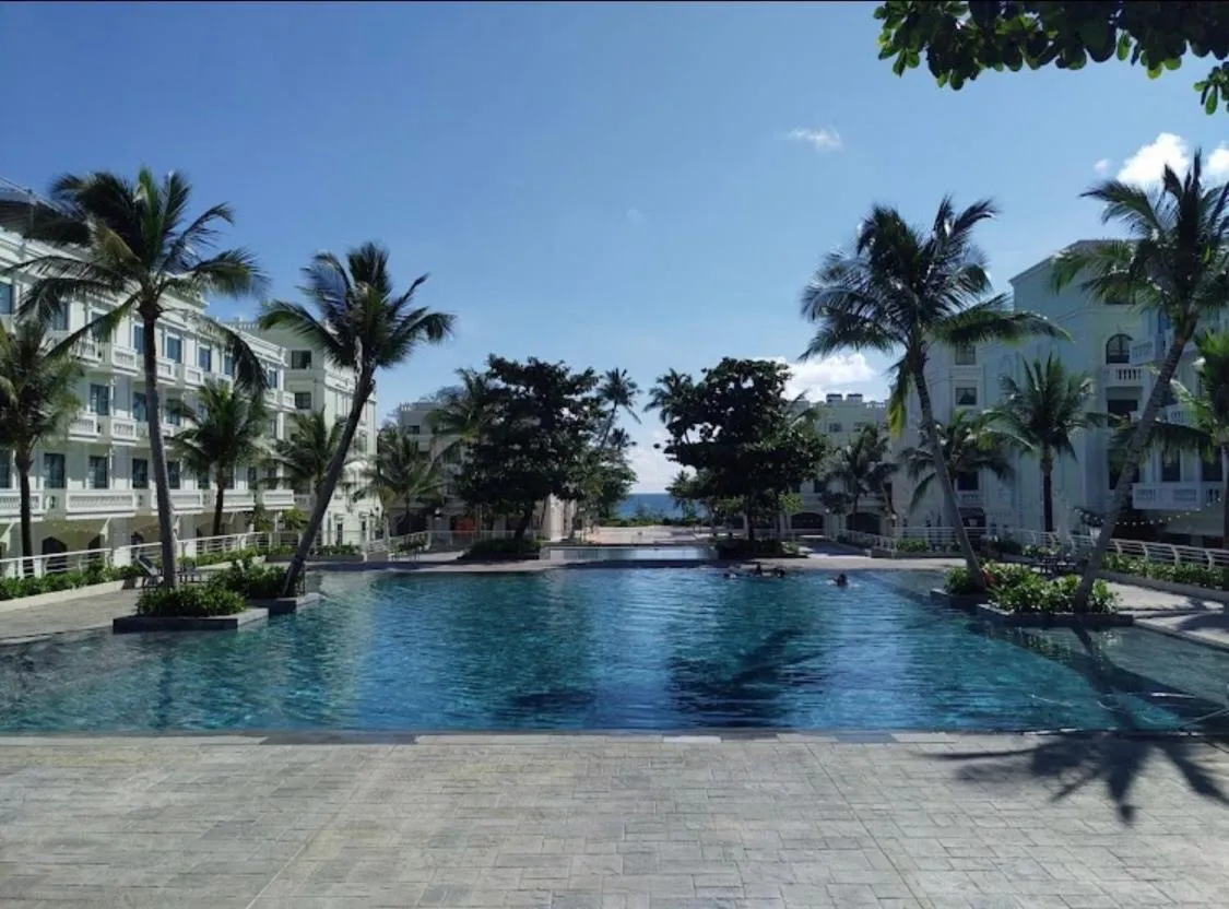 Swimming pool in Myrtle Boutique Hotel Phu Quoc