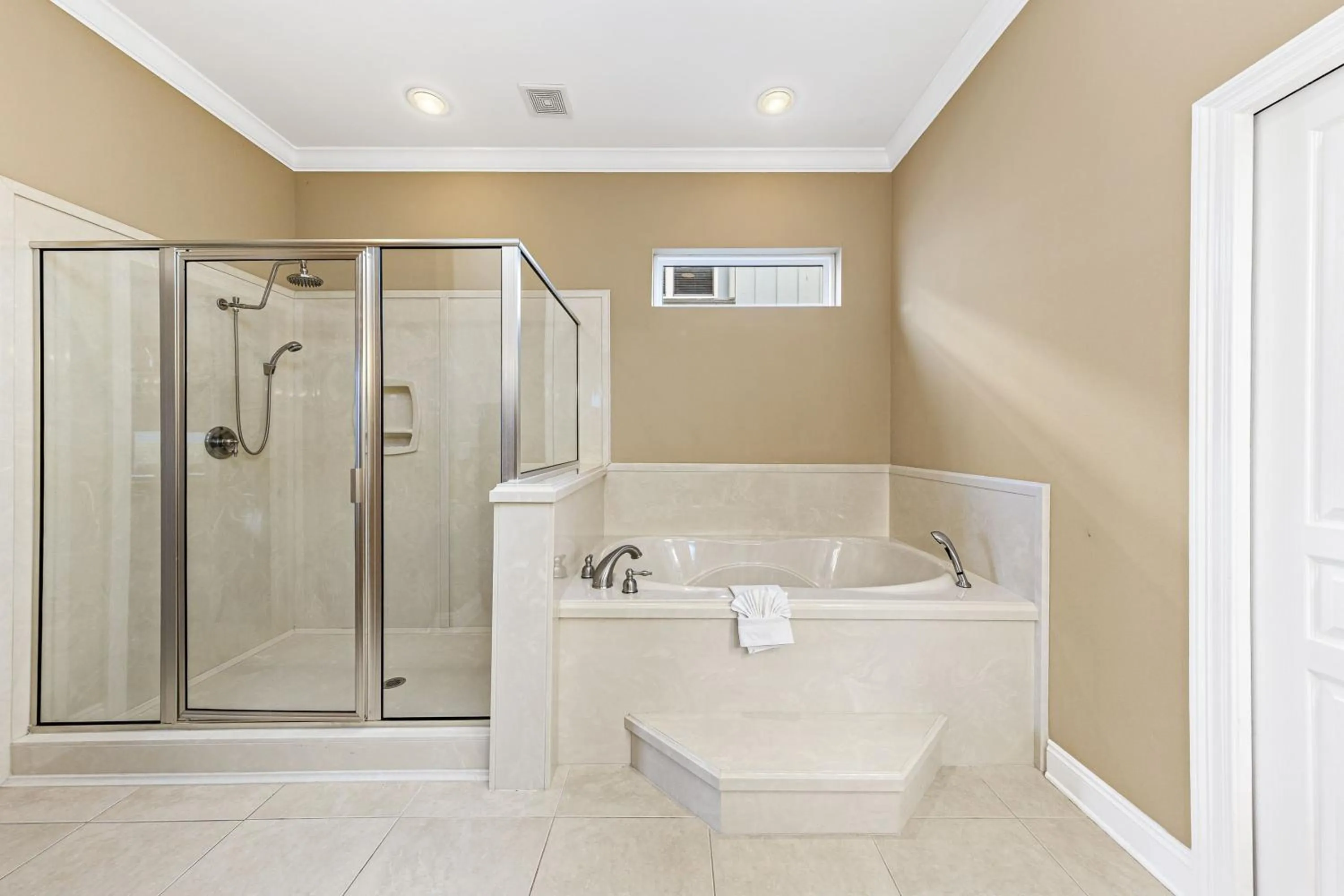 Bathroom in Krusty Crab