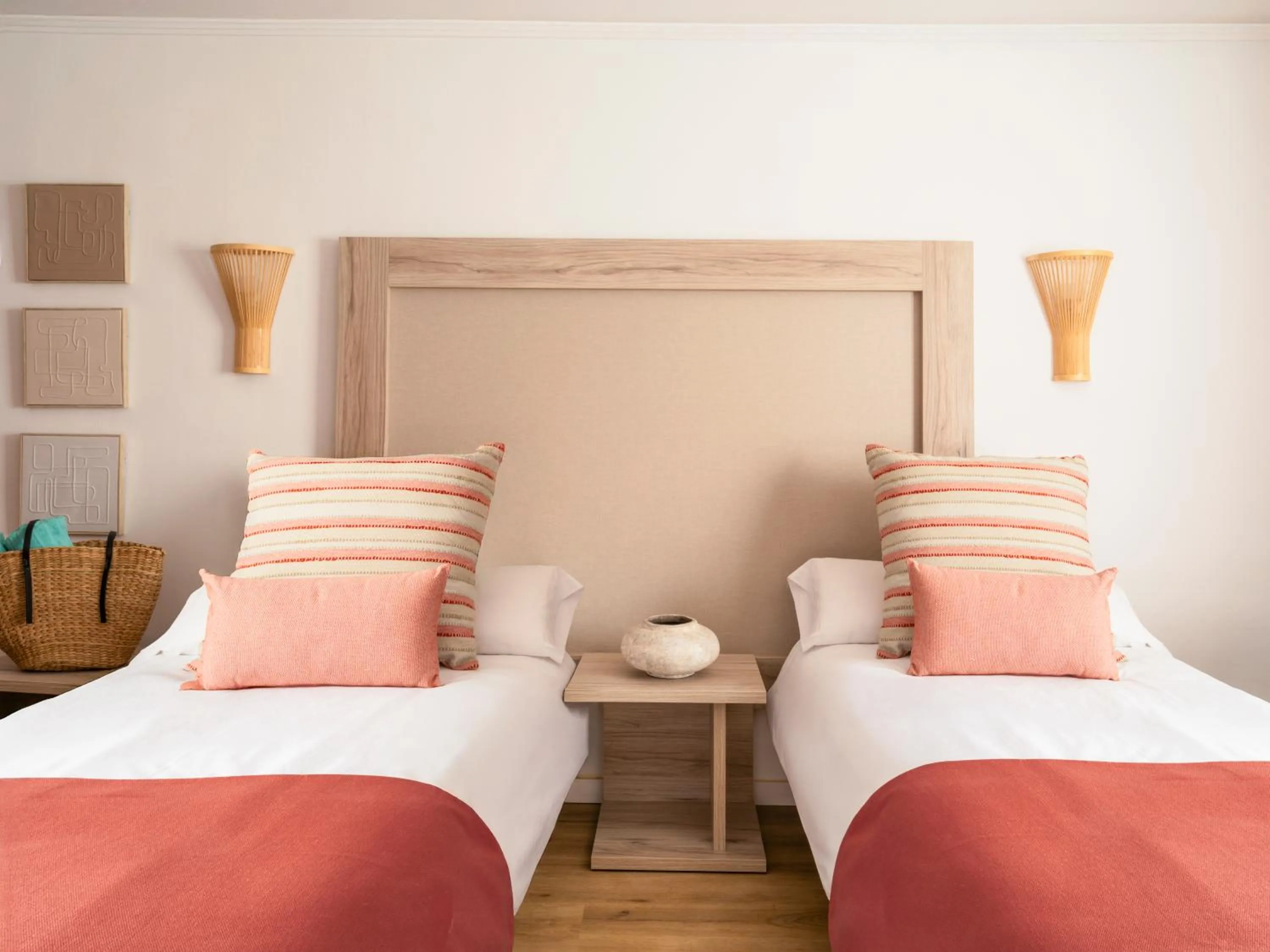 Bedroom, Bed in Ona Las Rampas