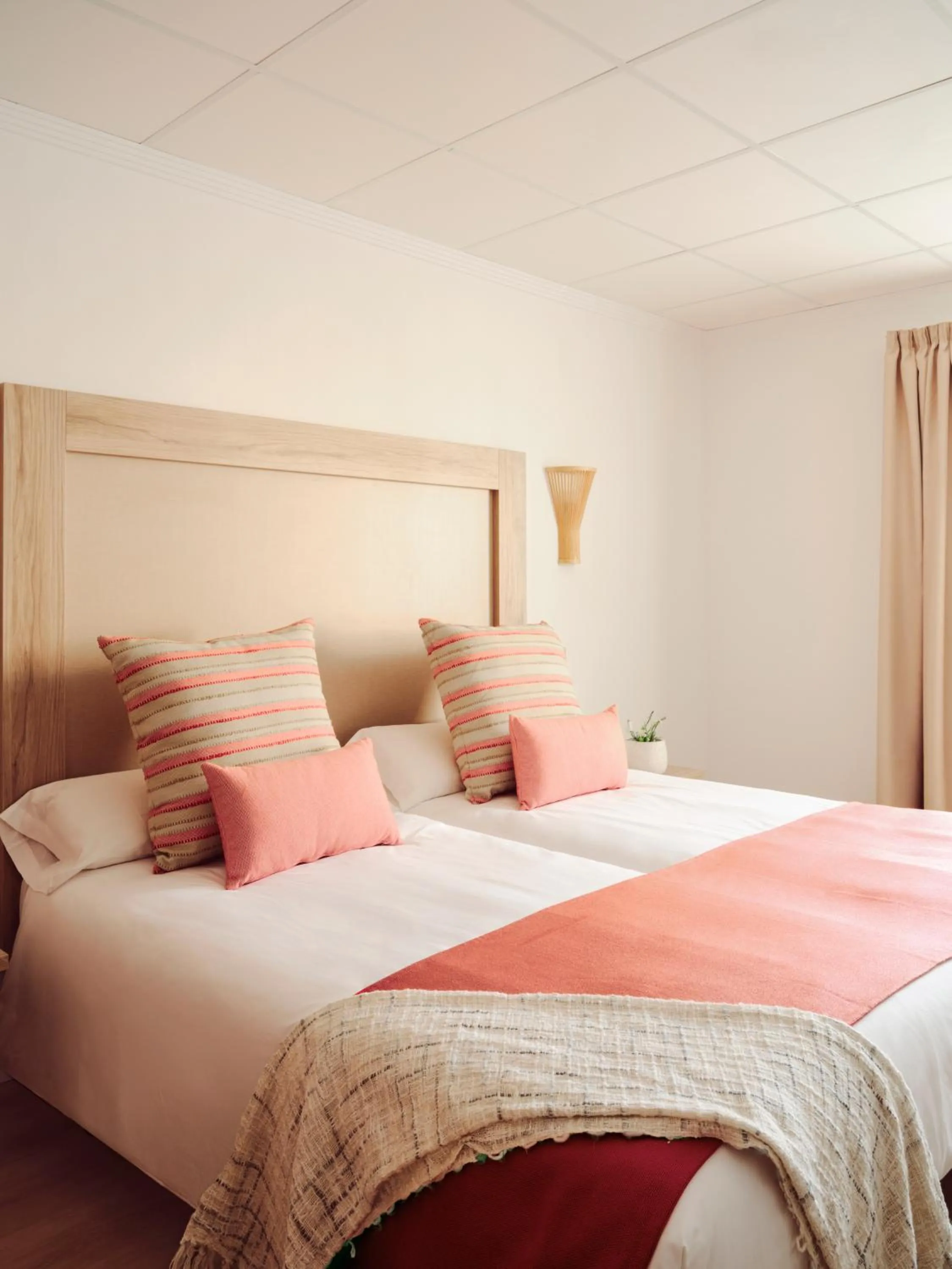 Bedroom, Bed in Ona Las Rampas