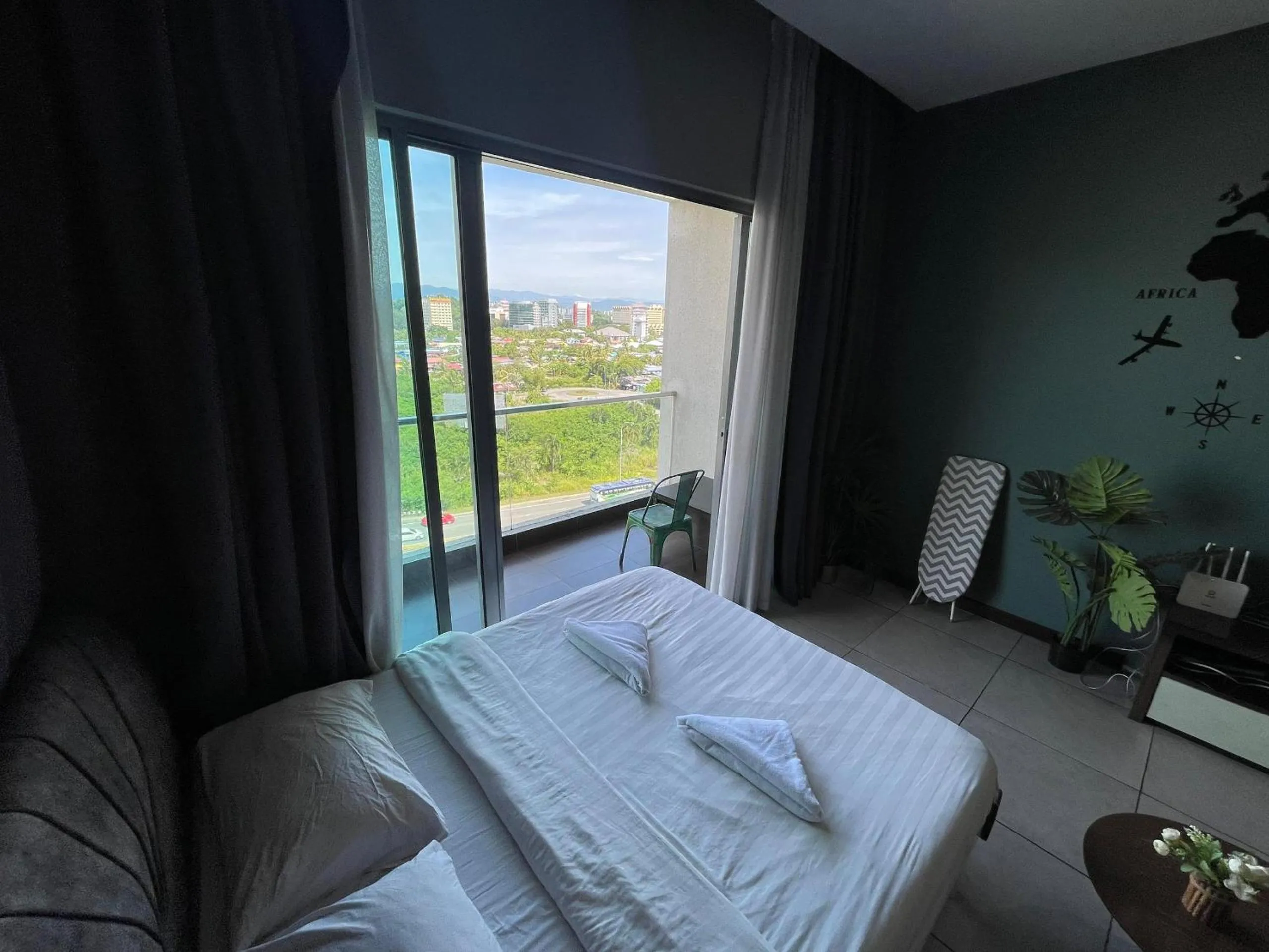 Bed in The Loft Imago Shopping Mall, City Centre in Kota Kinabalu