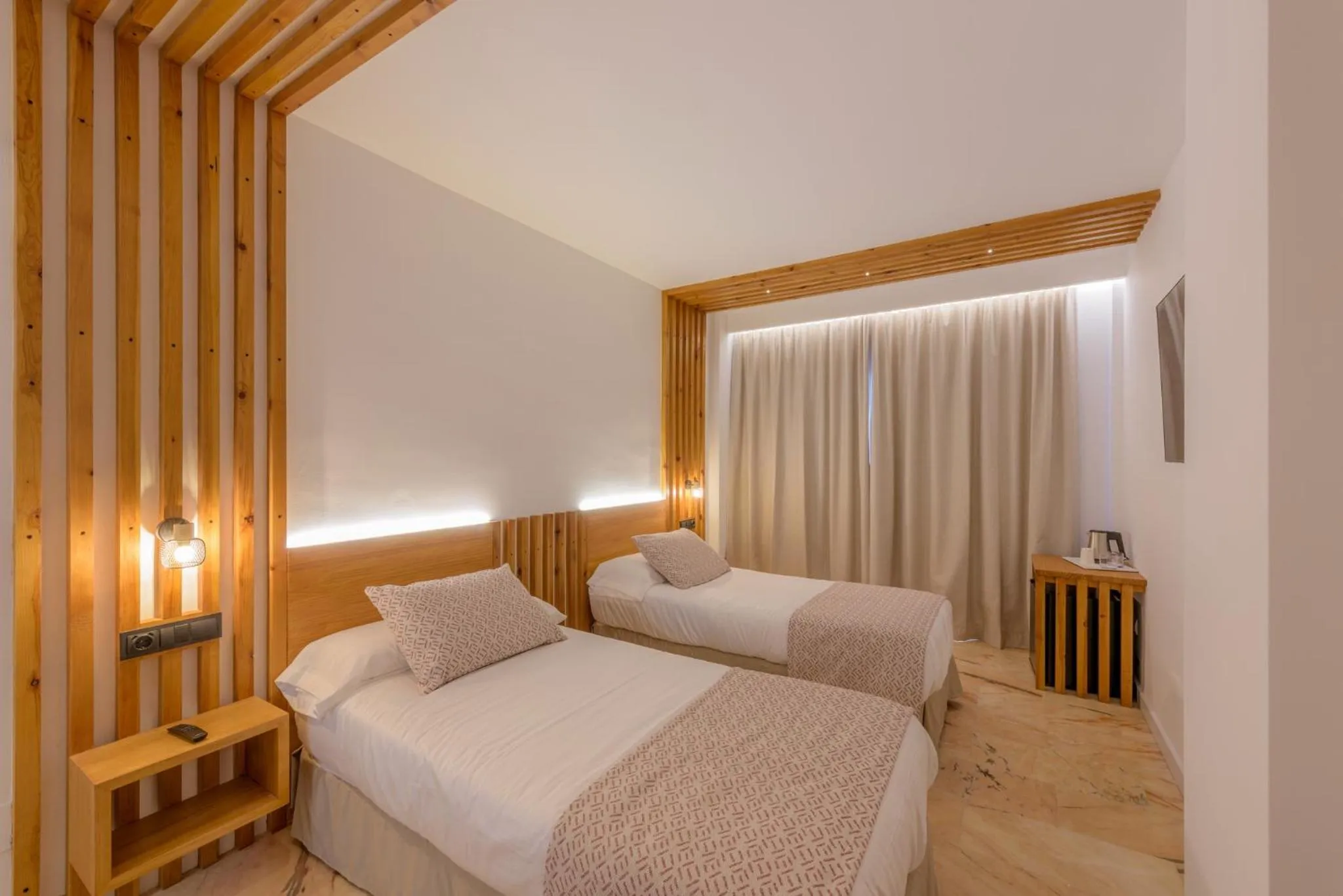 Bed in Hotel Boutique Sibarys - Adults Recommended