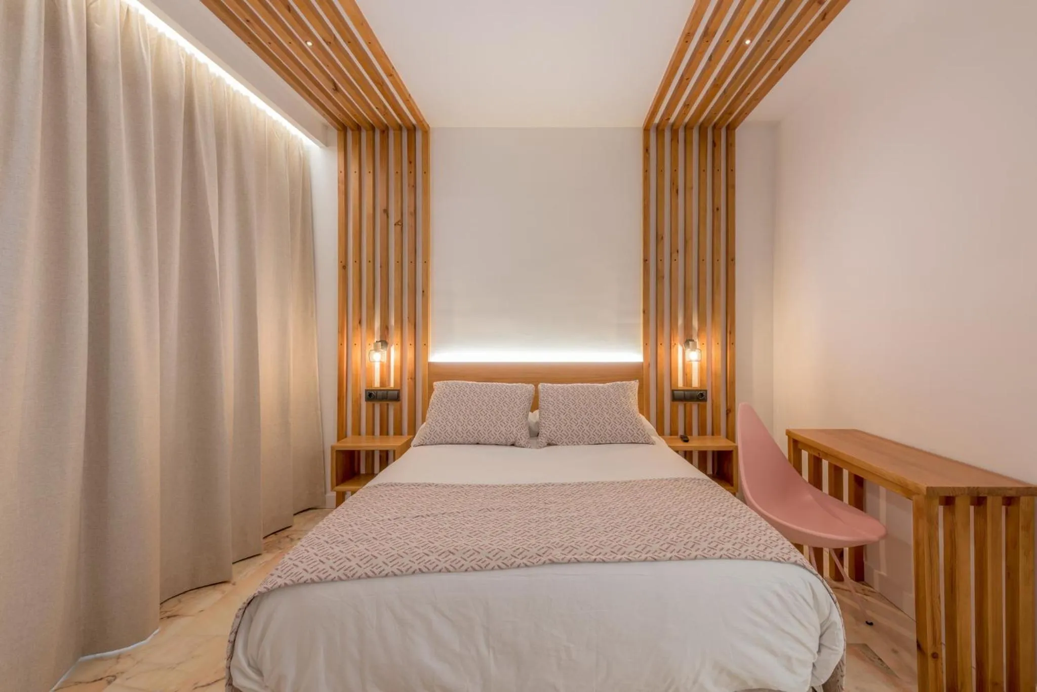 Bed in Hotel Boutique Sibarys - Adults Recommended