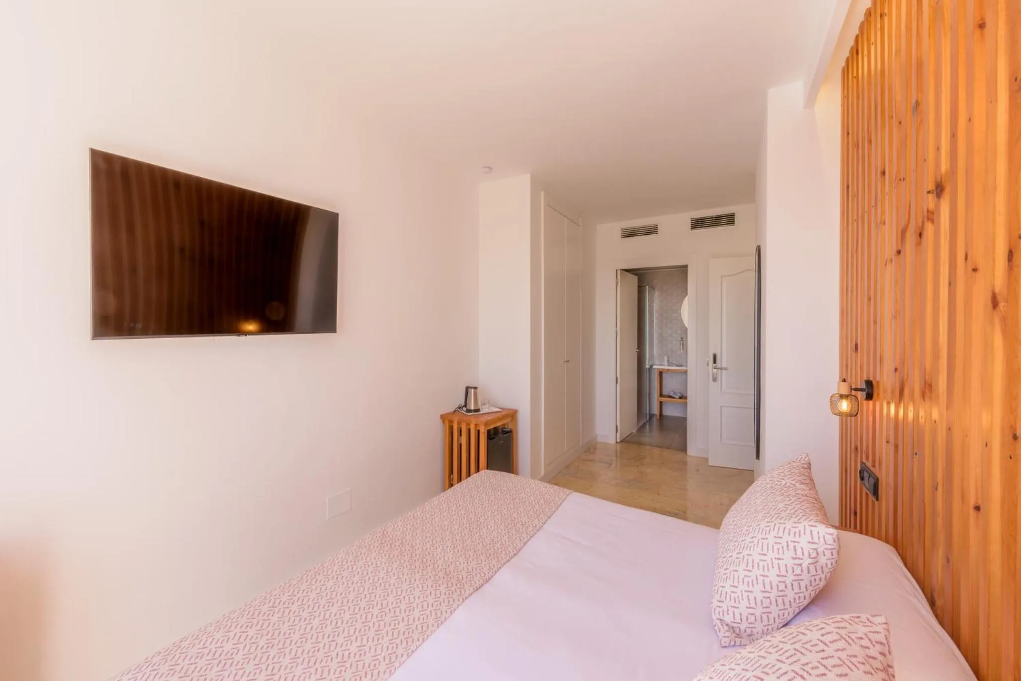 Bed in Hotel Boutique Sibarys - Adults Recommended