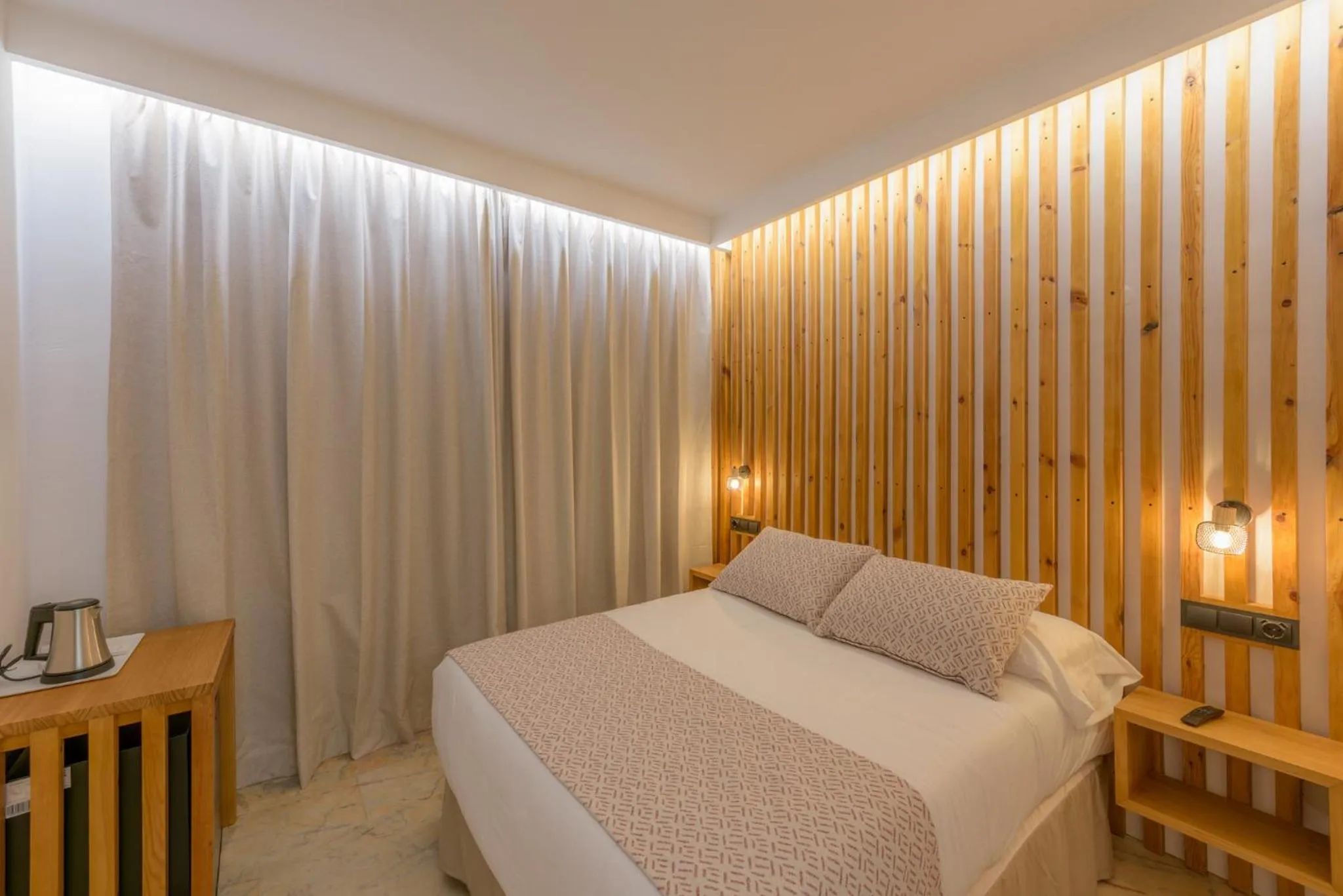 Bed in Hotel Boutique Sibarys - Adults Recommended