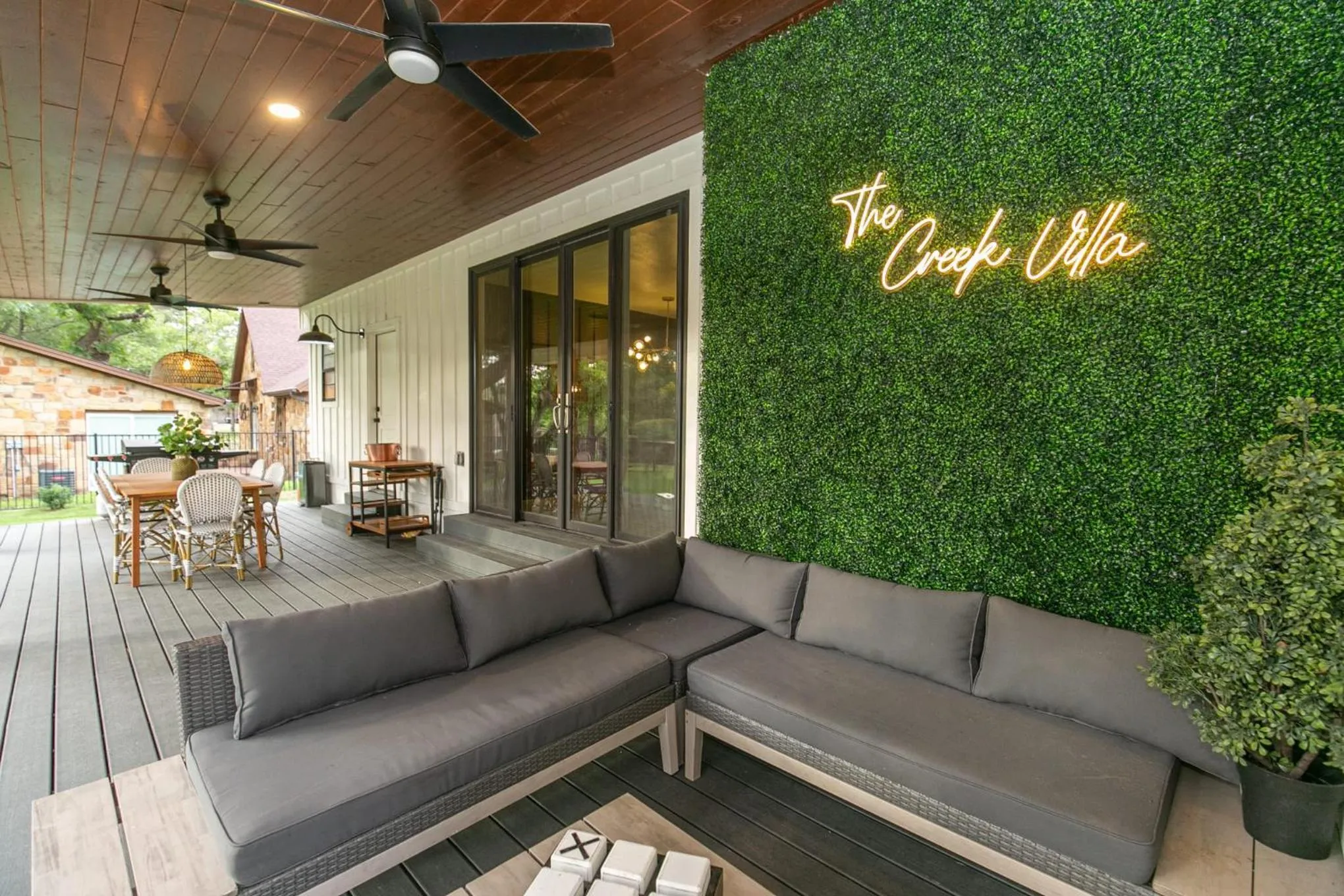 The Creek Villa Heated Pool & Spa and Boat Slip