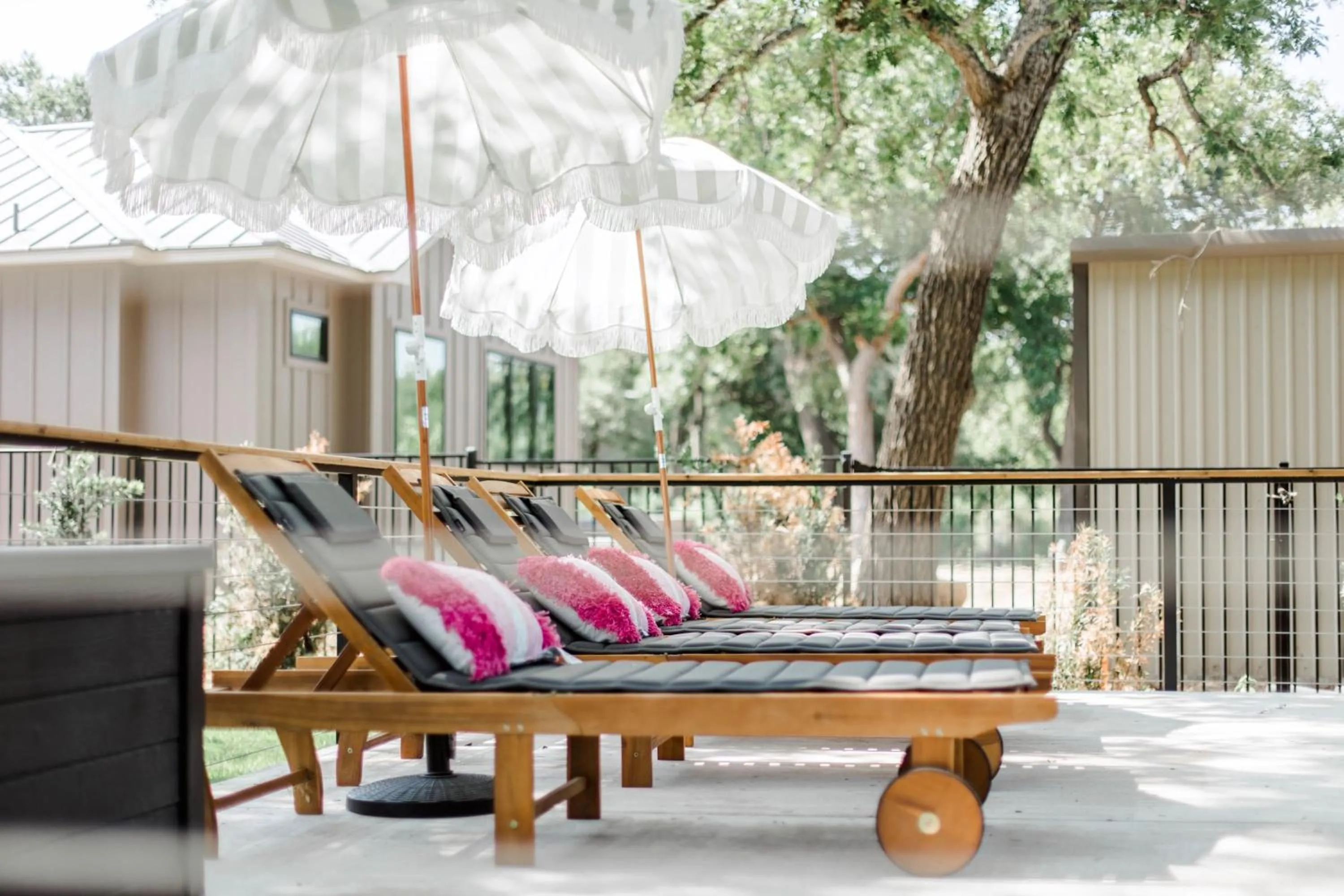 The Creek Villa Heated Pool & Spa and Boat Slip