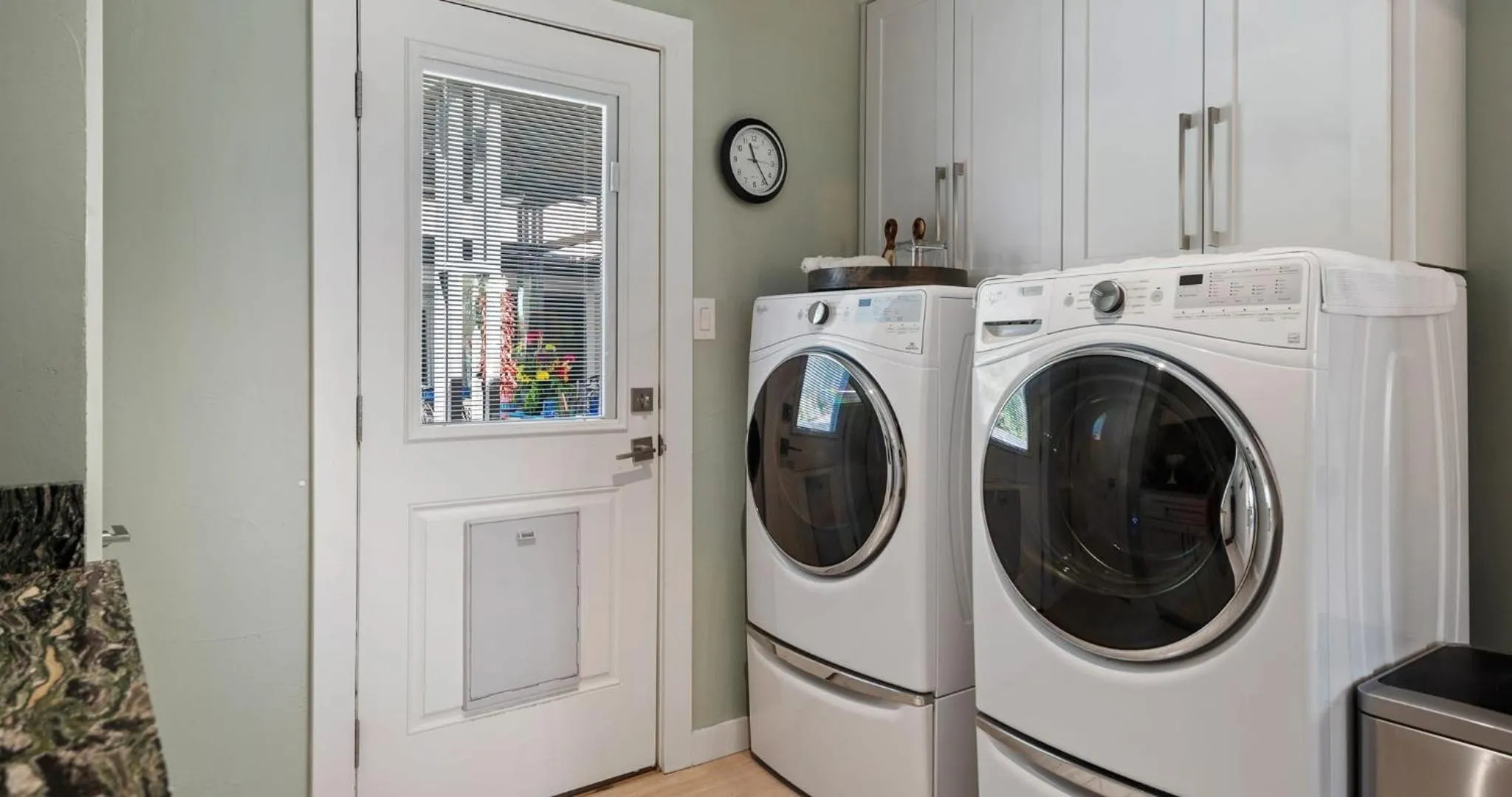 Stylish 3BR House with Swimming Pool and Walking to HSB Resort