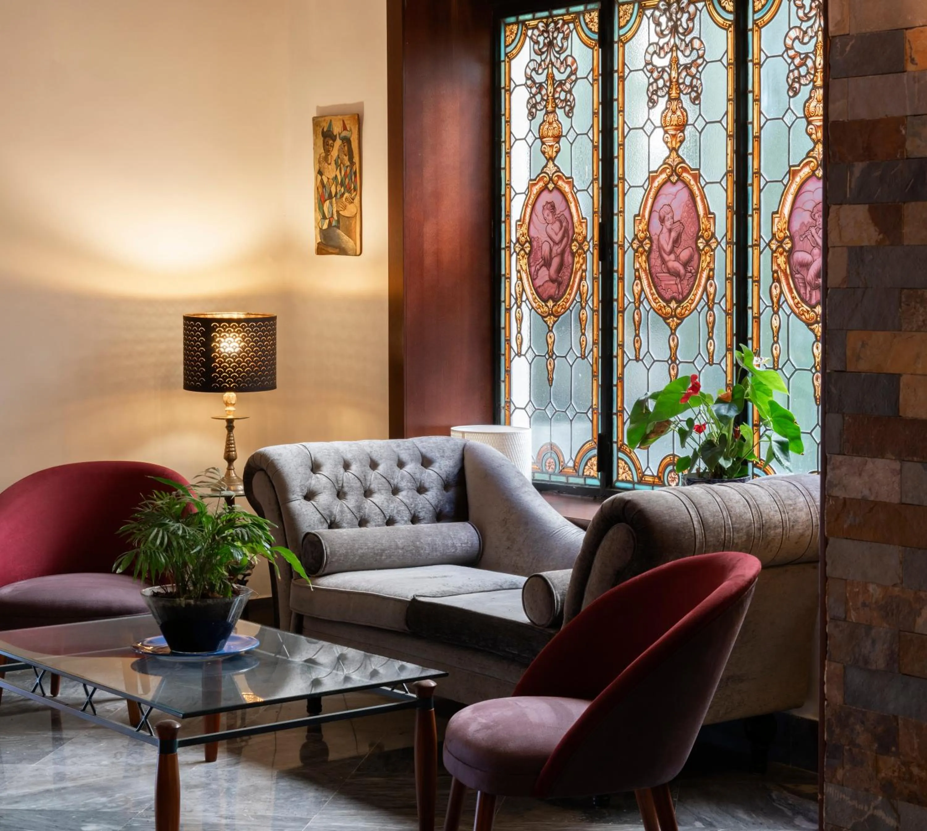 Living room in BYPILLOW California