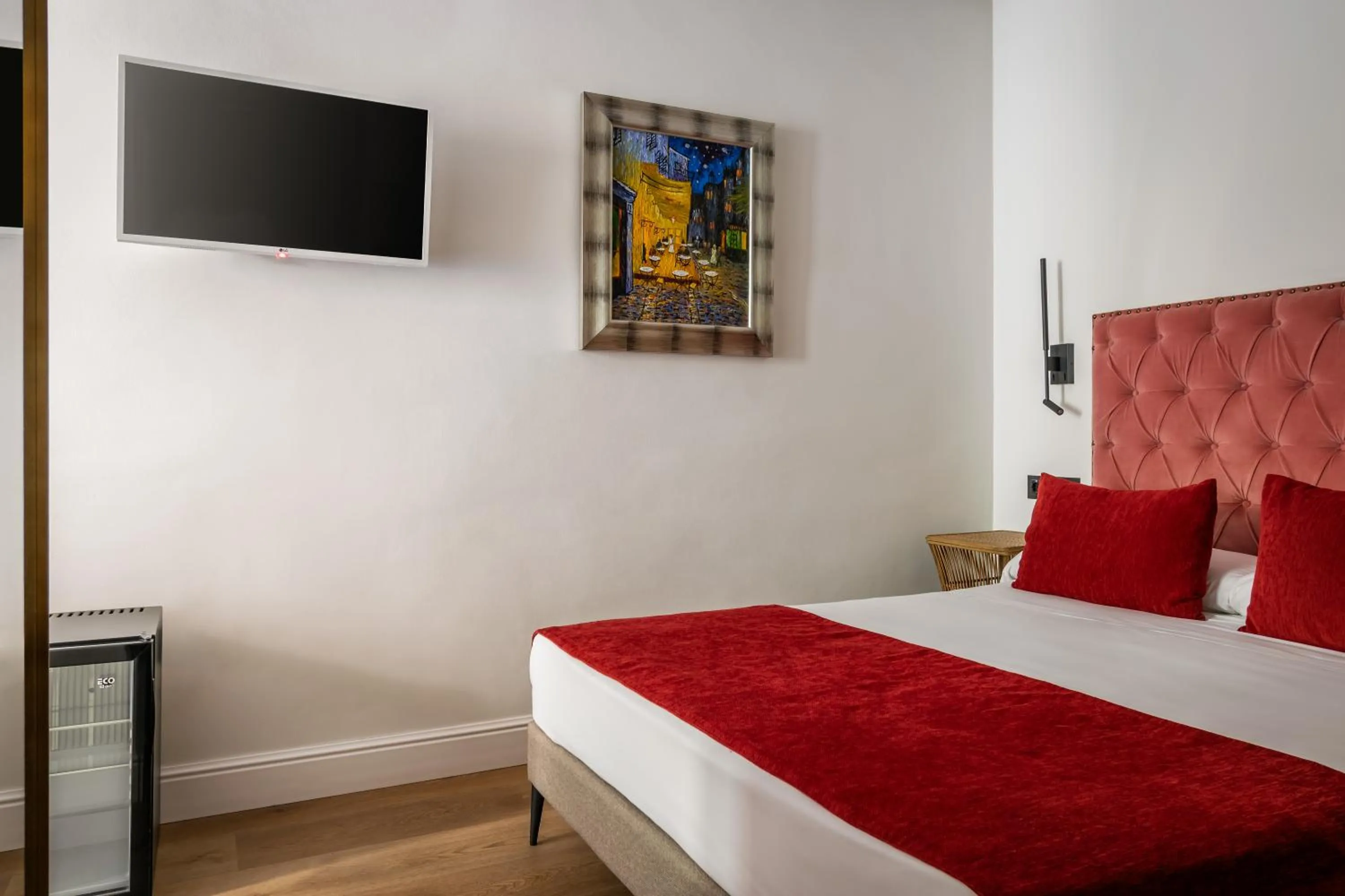 Bed in BYPILLOW California