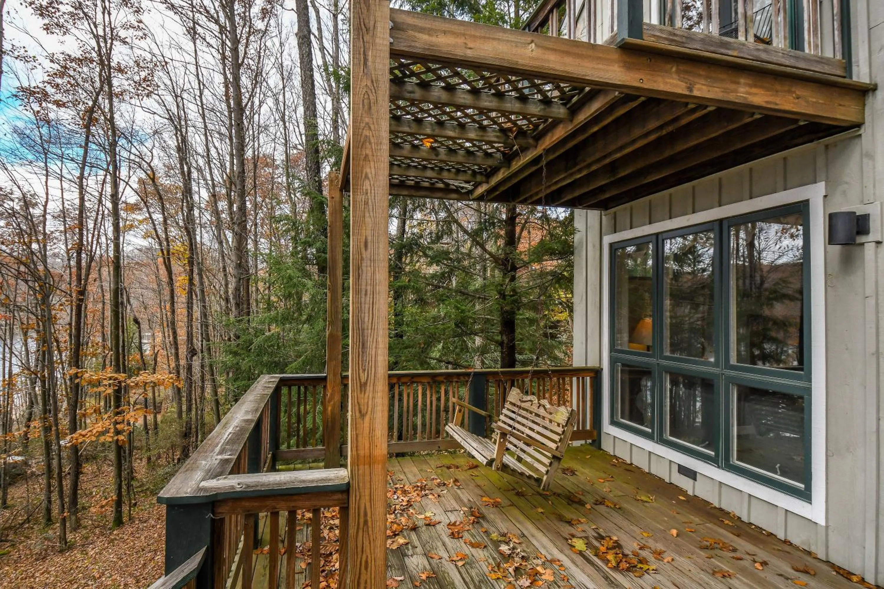 Property building in Highland Retreat