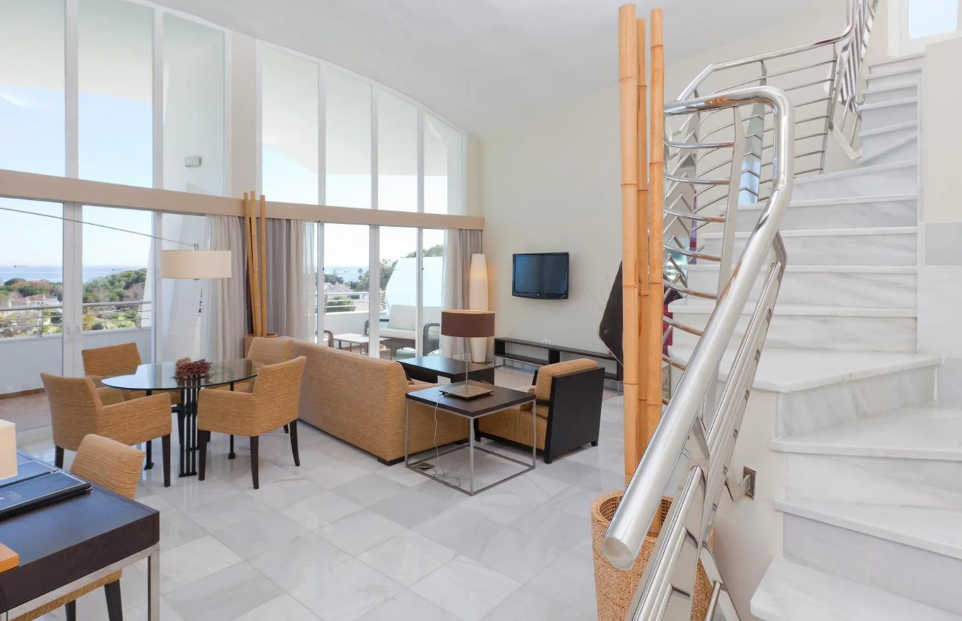 Coffee/tea facilities in Senator Banus