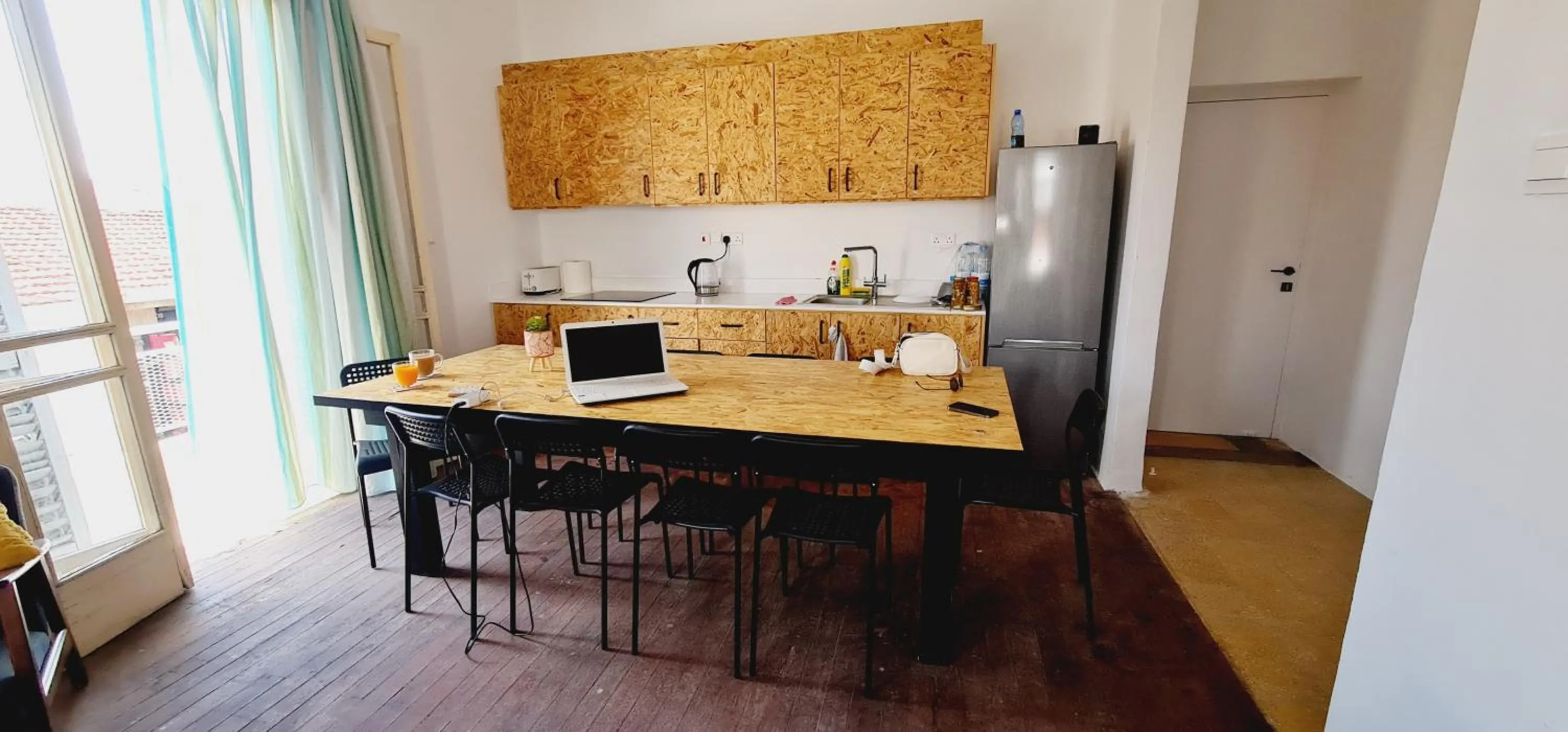 Bee Hostel Paphos