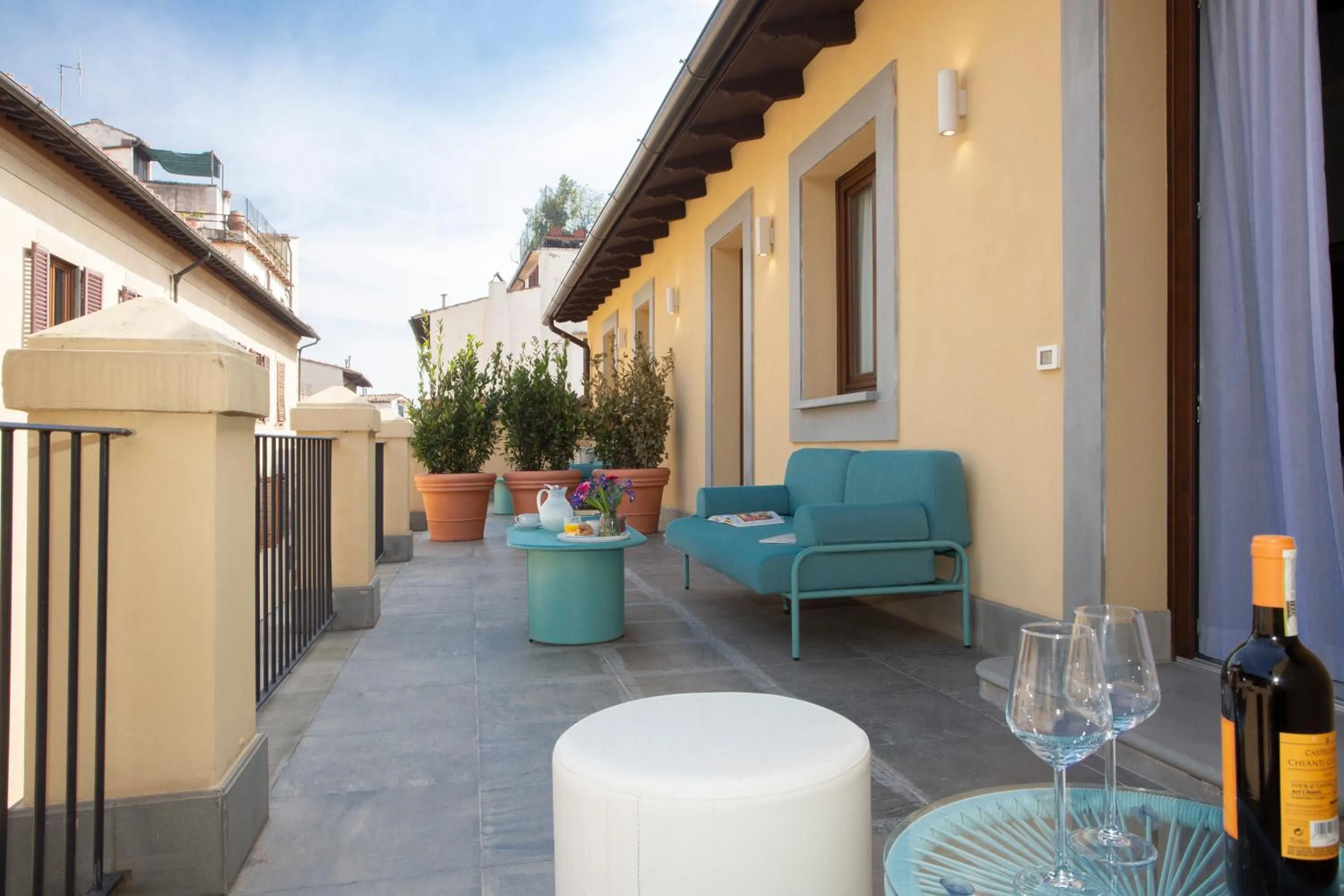 Balcony/Terrace in Casual Rinascimento Firenze