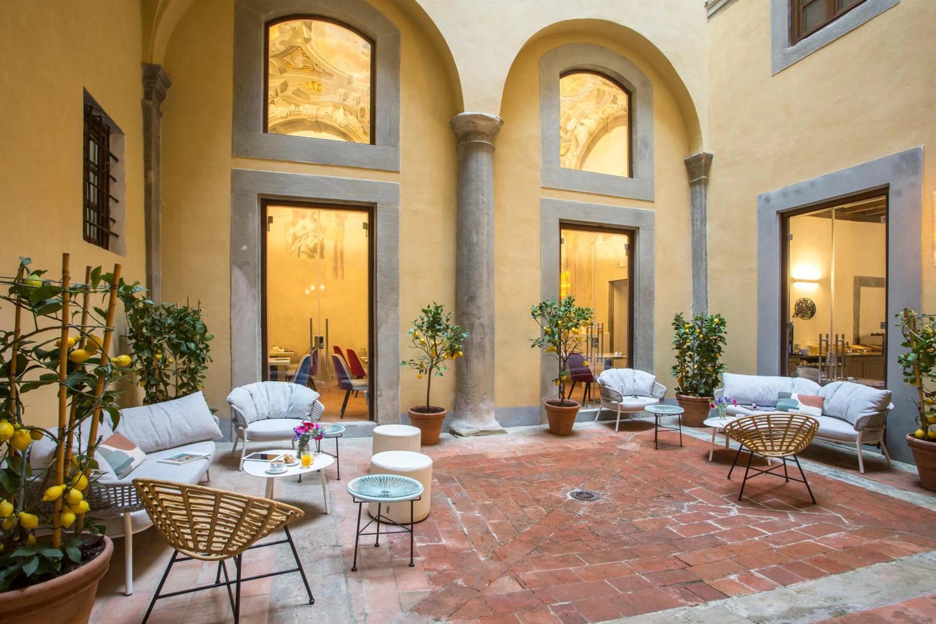 Patio in Casual Rinascimento Firenze